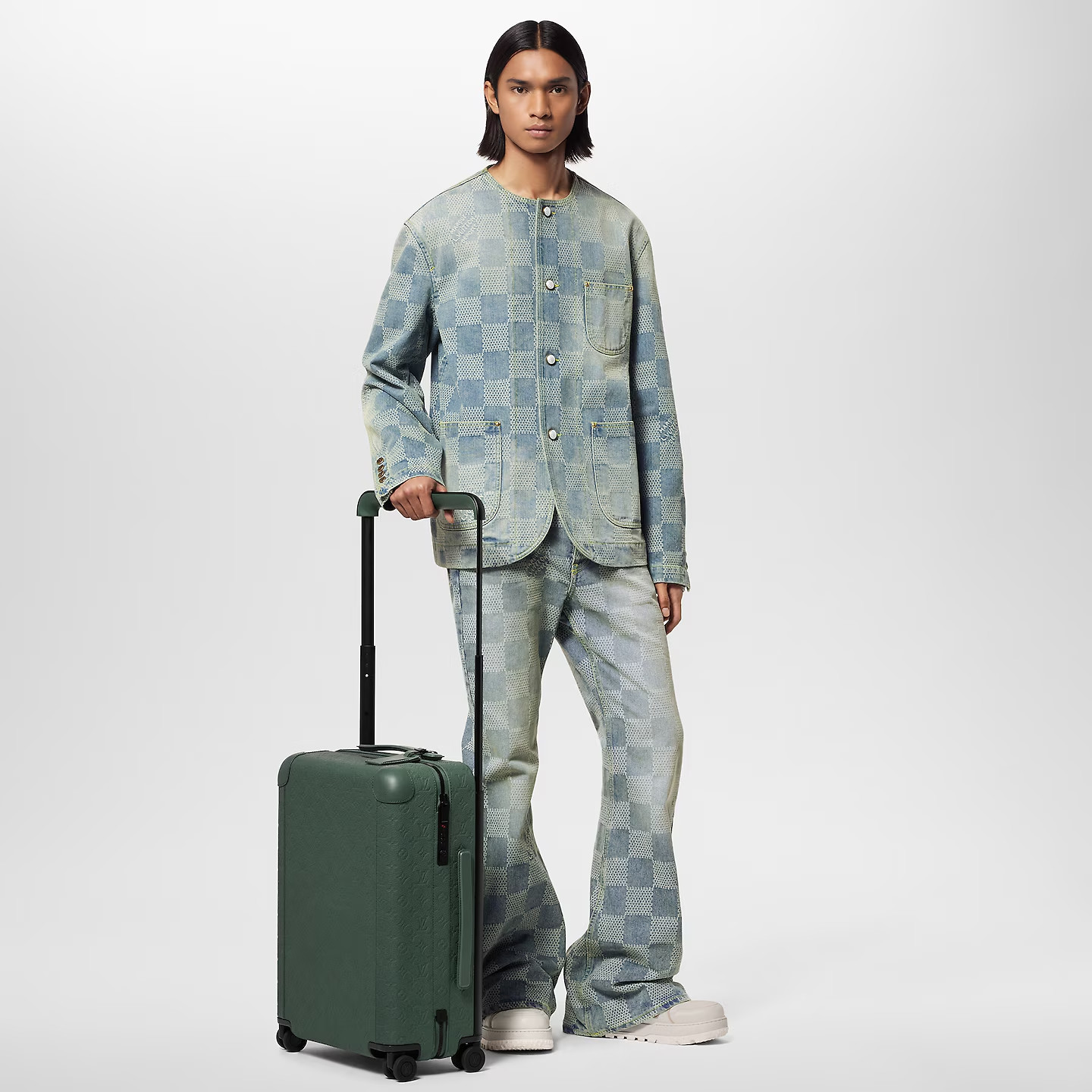 L0vis Vvtt0n Horizon 55 Green 21.6 Inches/ 55 Cm M24194