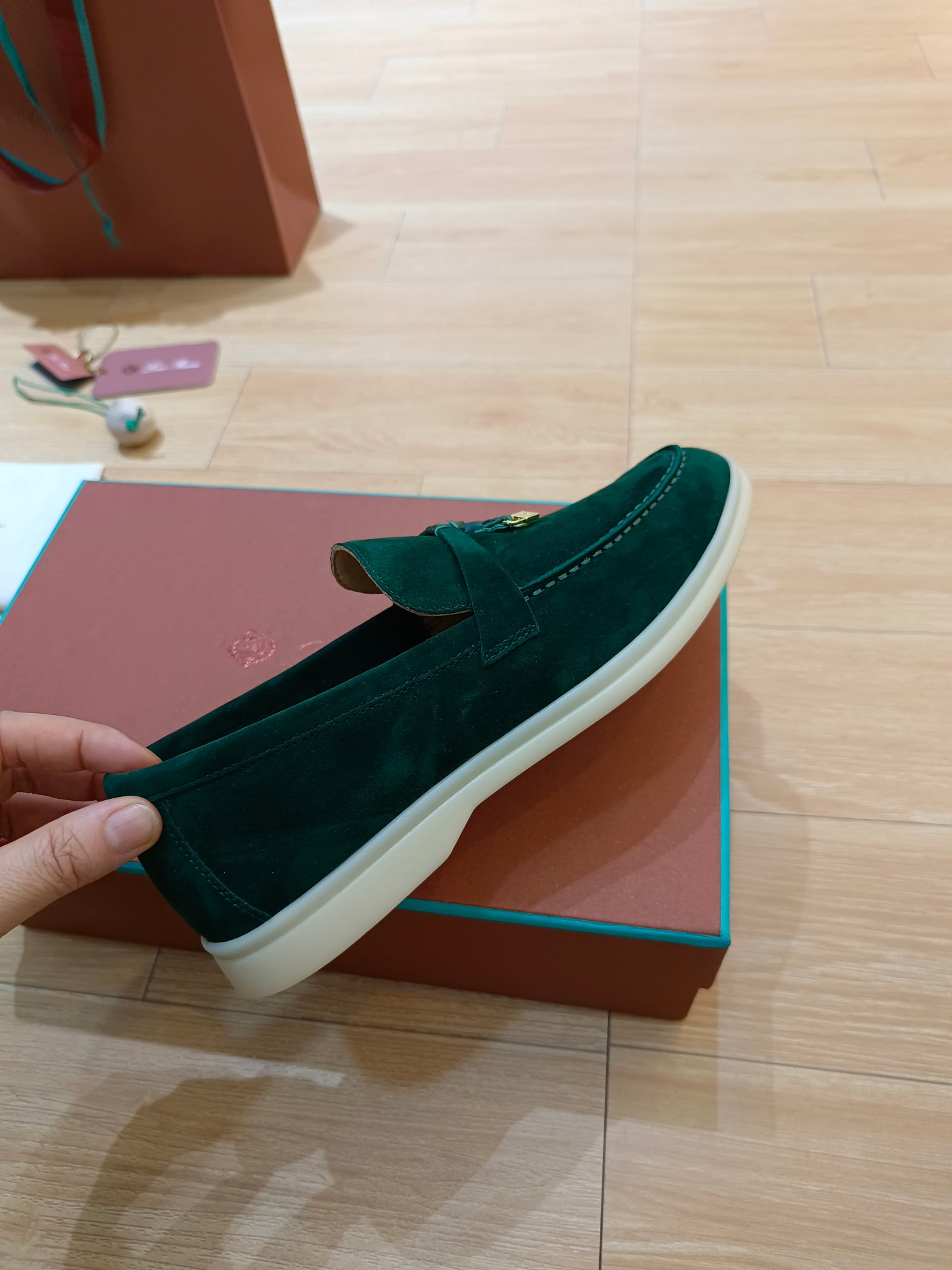 L0r0 P1ana Summer Charms Walk Loafers Green For Women – FAE5444 50RT