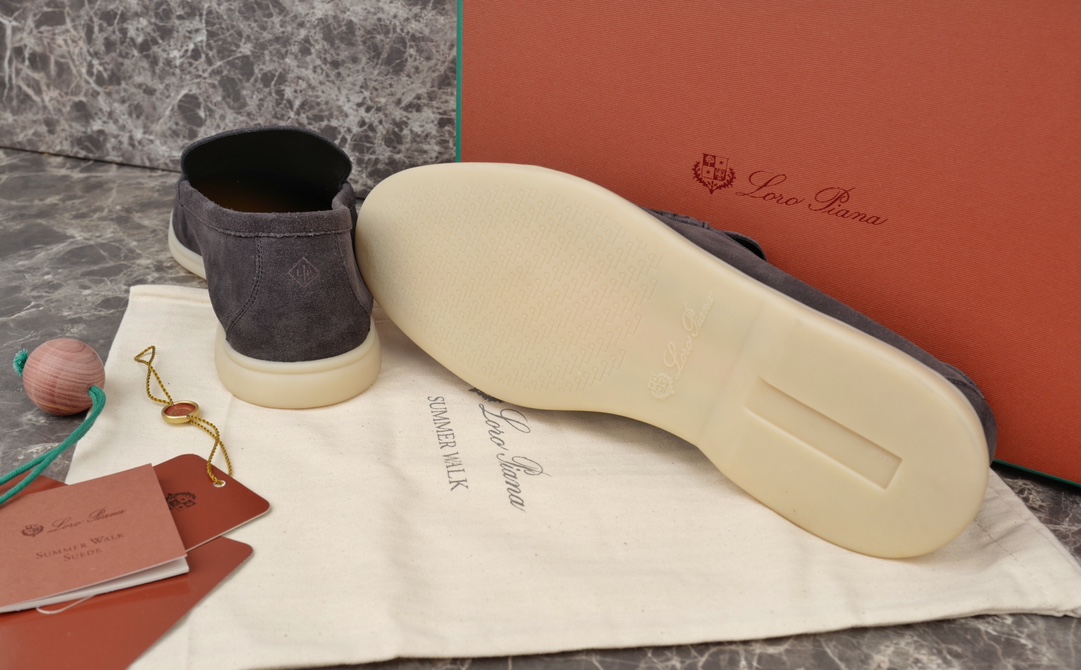 L0r0 P1ana Summer Walk Loafers Caviar For Men FAE8124_MB97