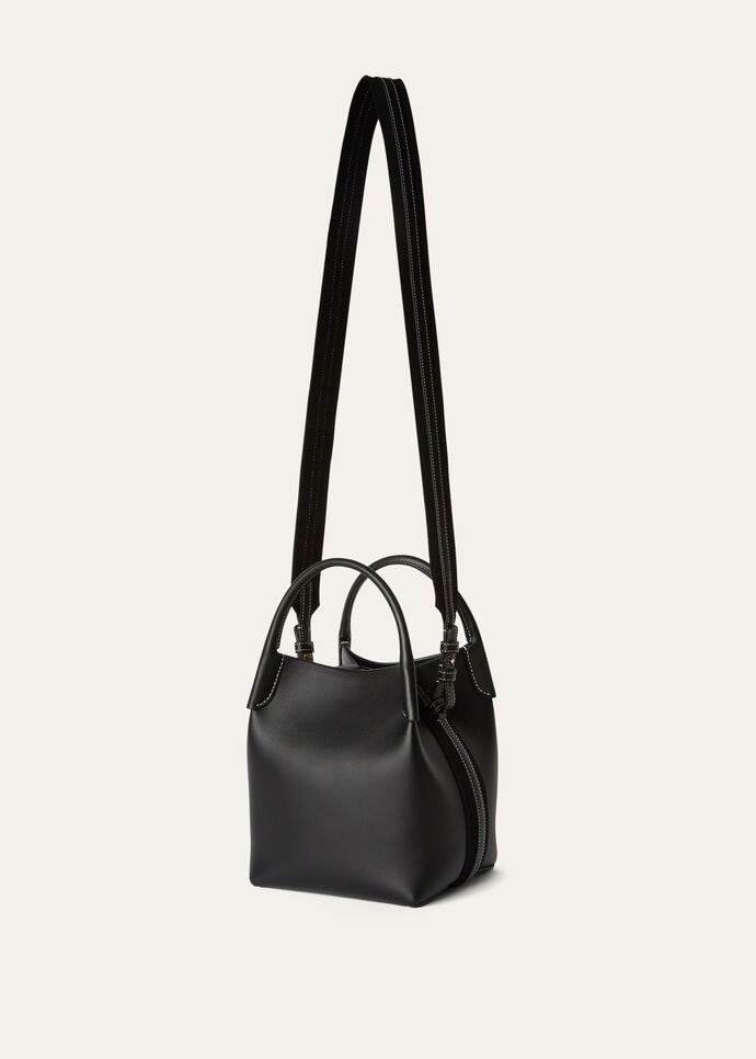 [True-to-ORIGINAL]L0r0 P1ana Small Bale Bag Black For Women 6.7 in/ 17 cm FAO0815 8000