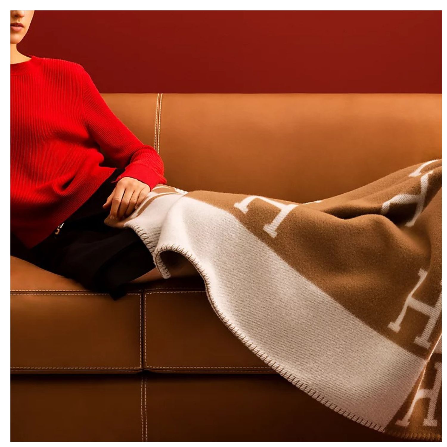 Bedding Set H**me5: Avalon Throw Blanket + Avalon Pillow