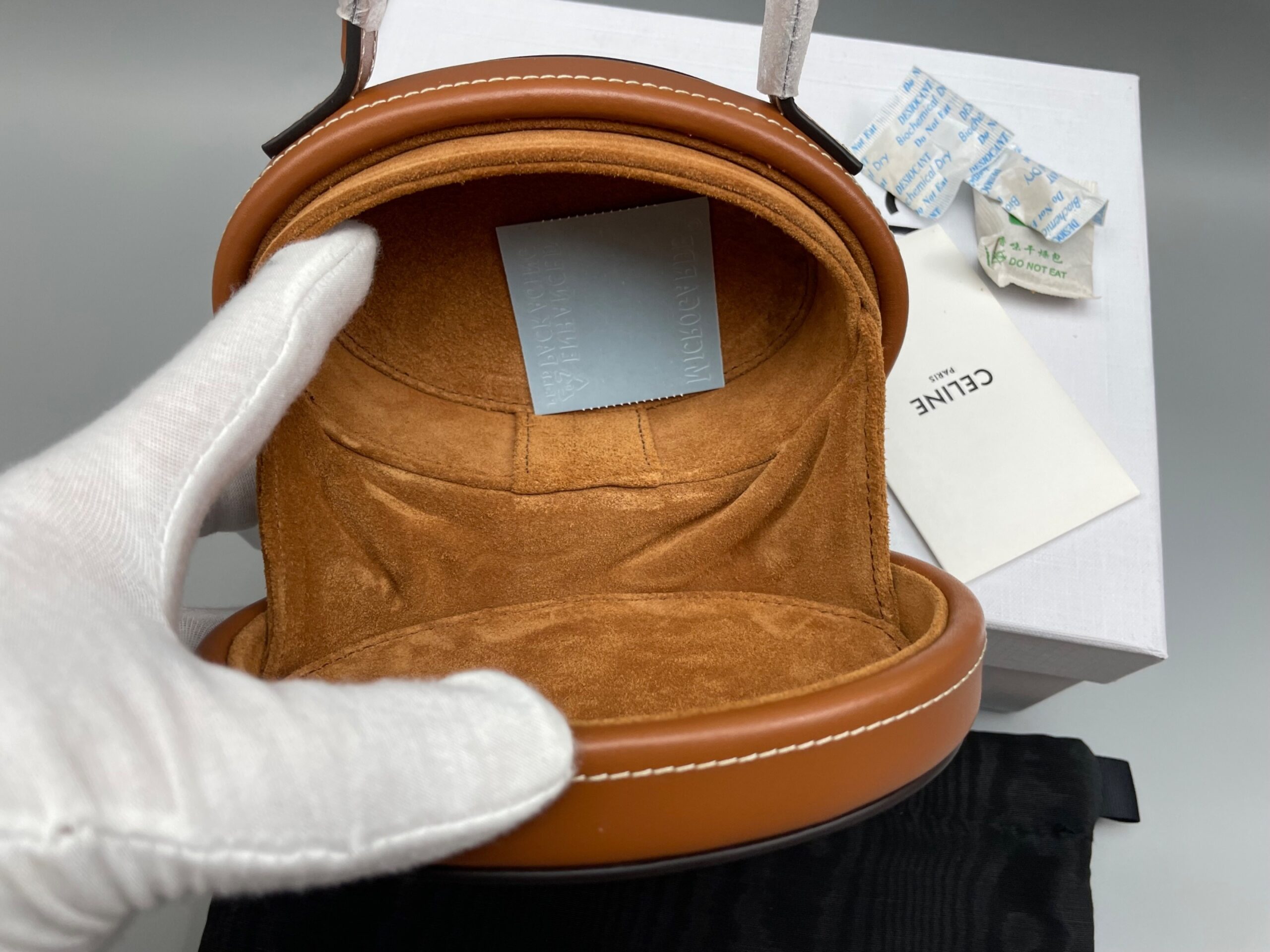 [True-to-ORIGINAL] Ce1i*e Oval Minaudiere Cuir Triomphe Brown For Women 6in/11.5cm – 198613DU6.04LU