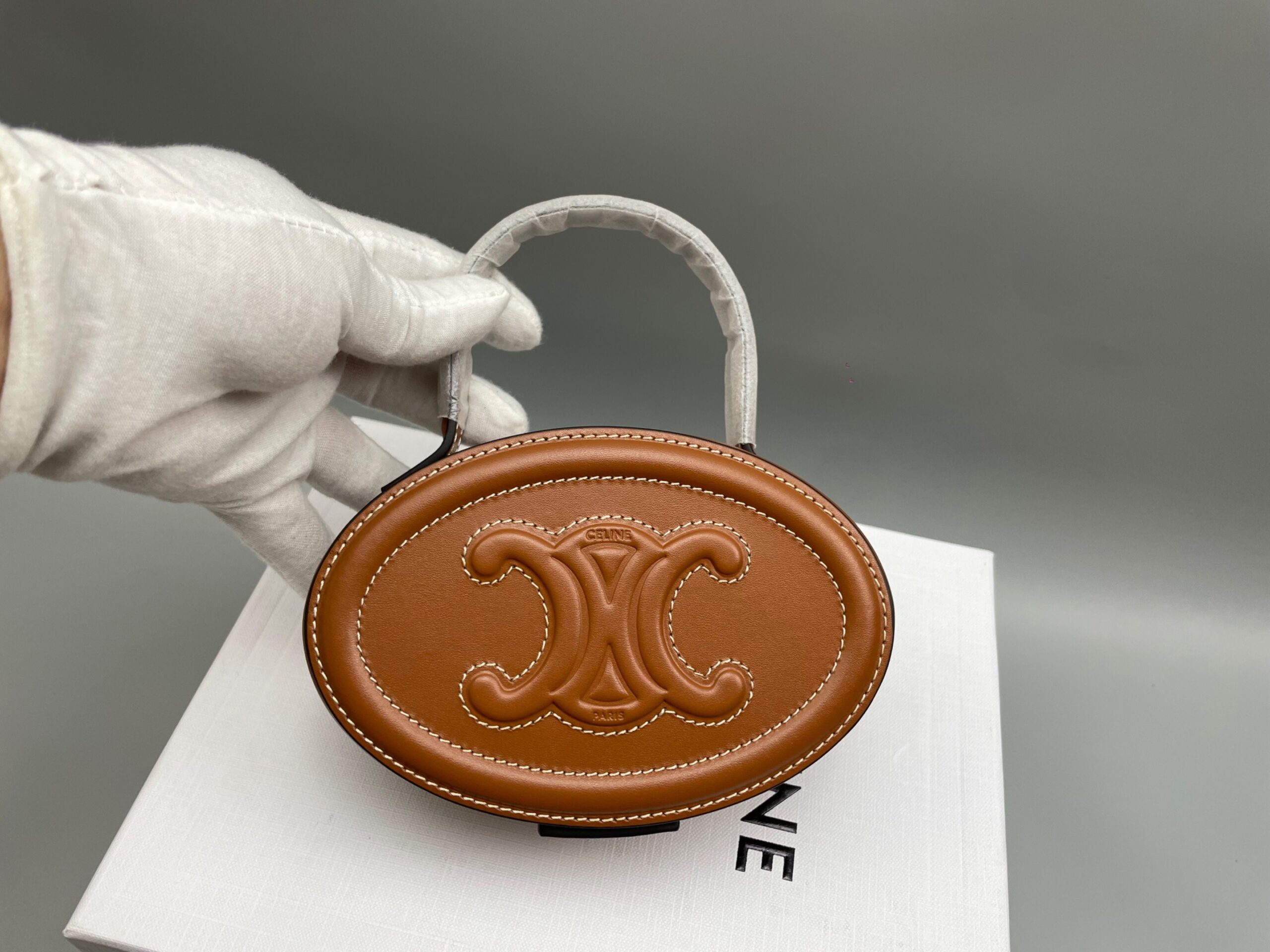 [True-to-ORIGINAL] Ce1i*e Oval Minaudiere Cuir Triomphe Brown For Women 6in/11.5cm – 198613DU6.04LU