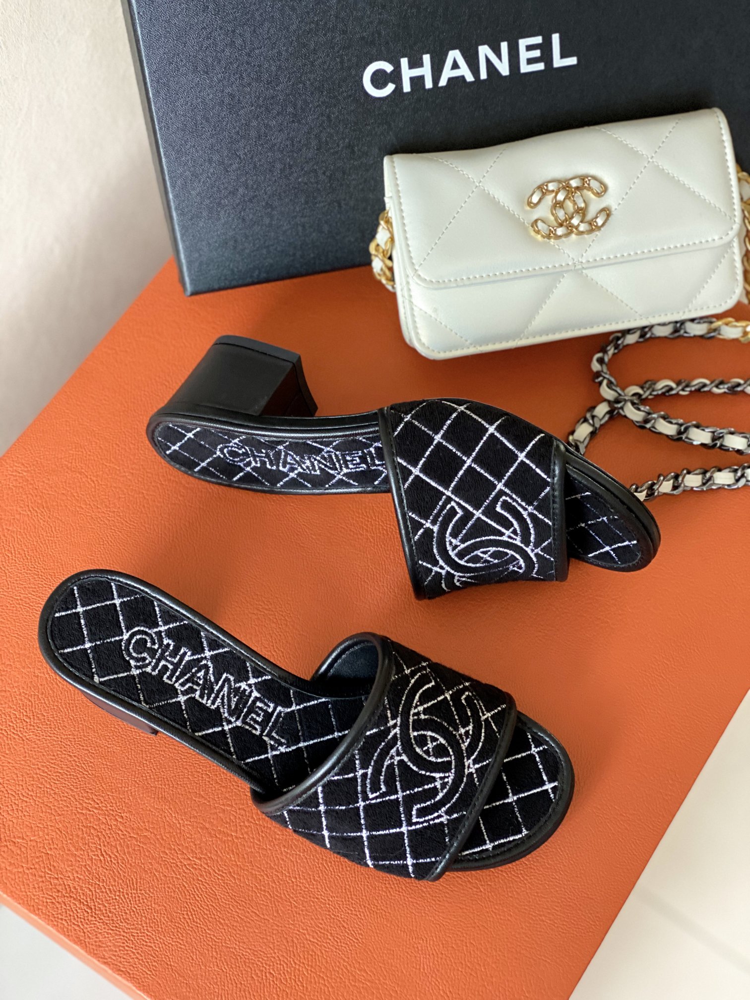 Ch**el Sandals Black For Women 1.77in/4.5cm