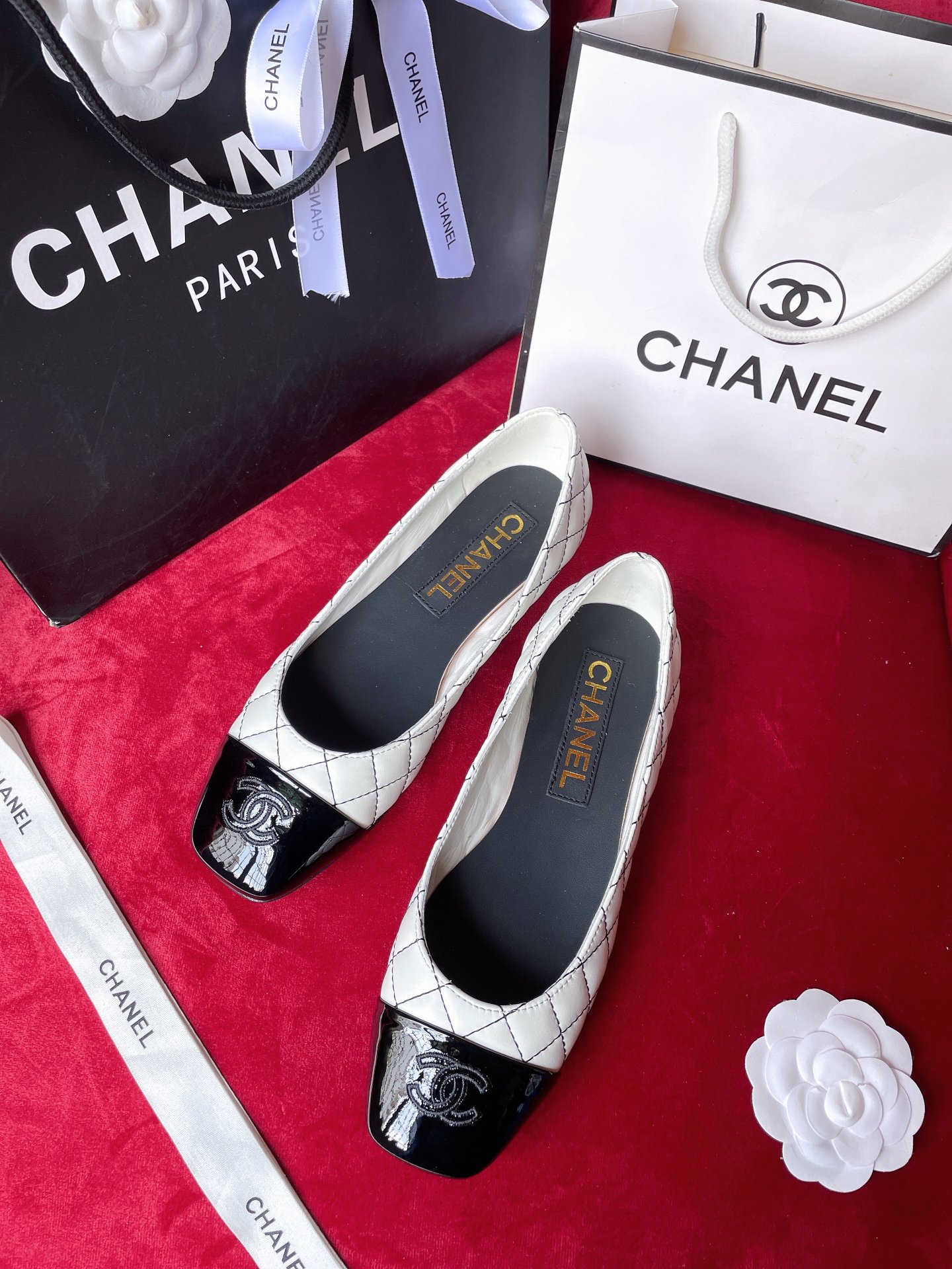 Ch**el Pump White For Women