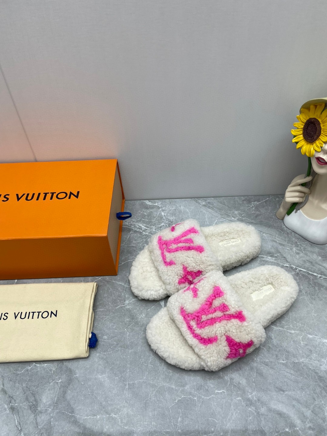 L0vis Vvtt0n Paseo Flat Comfort Mule Pink For Women