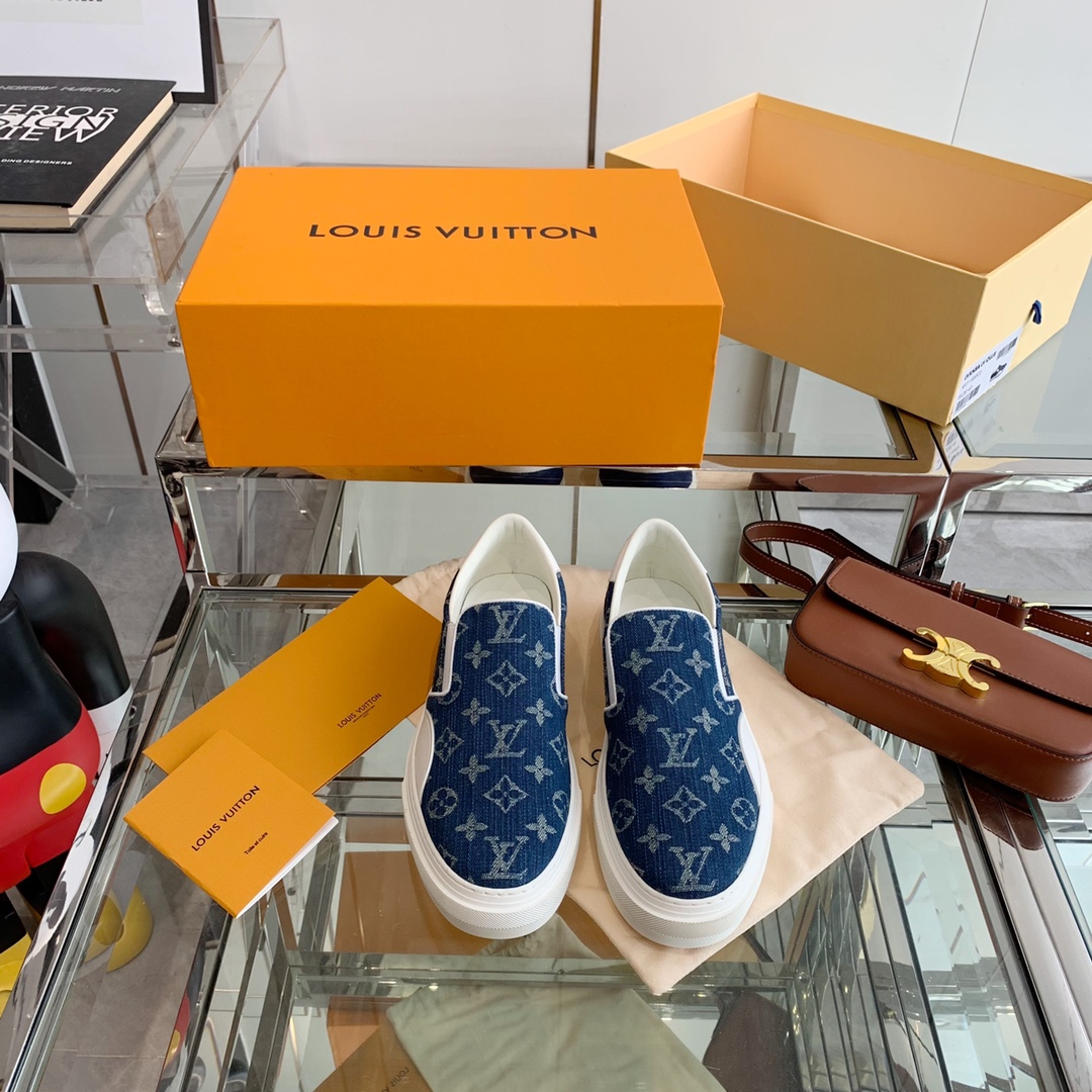 L0vis Vvtt0n Women’s Trocadero Slip On Blue For Women LV