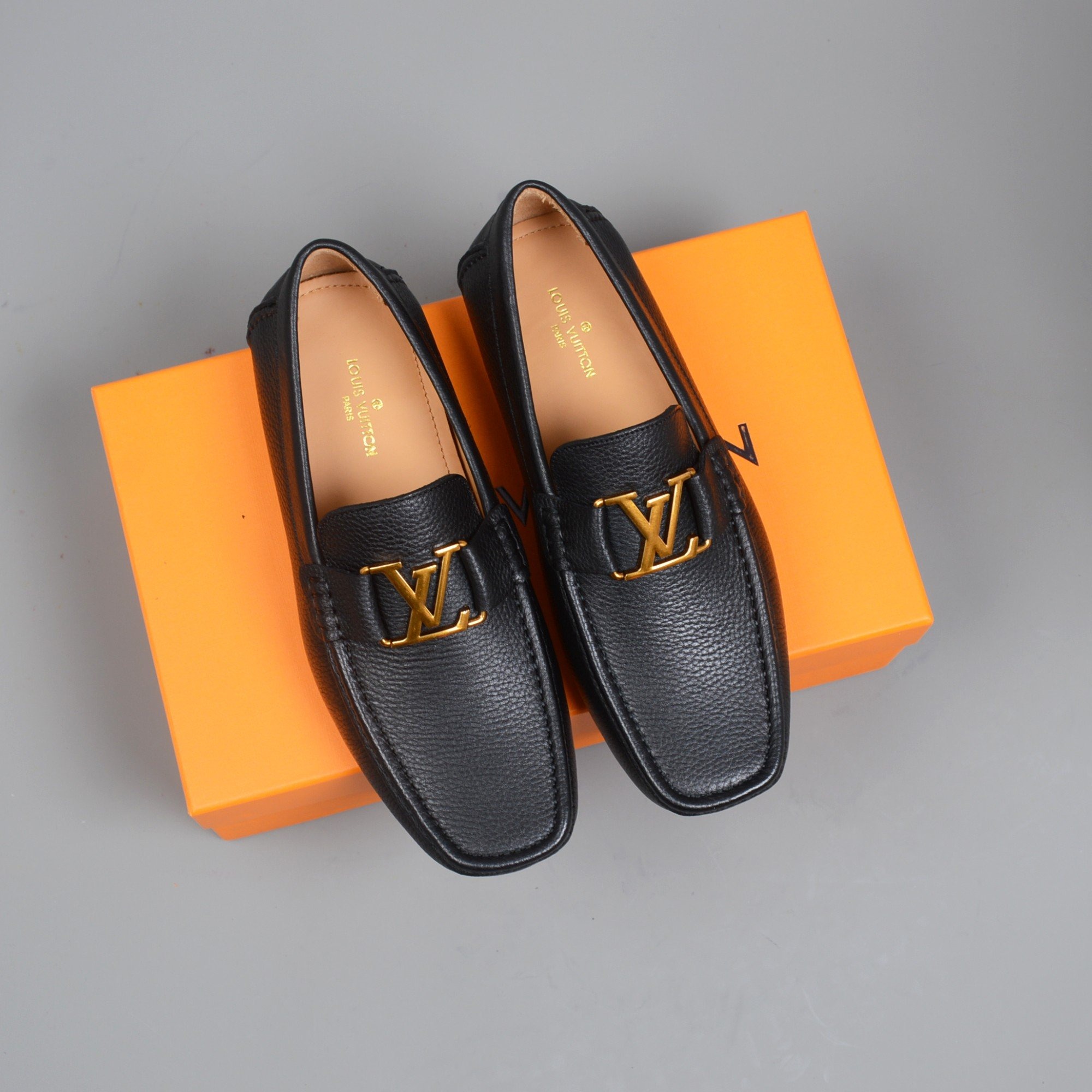 L0vis Vvtt0n Monte Carlo Mocassin Black For Men LV