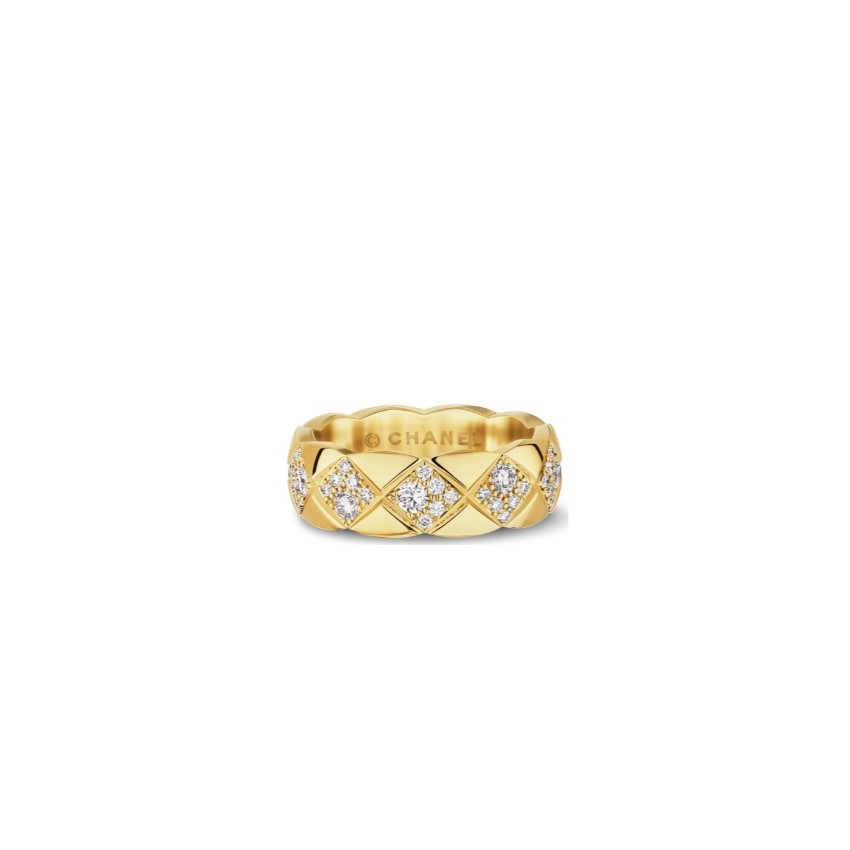 Ch**el Coco Crush Ring Yellow Gold Small Version For Women J12870