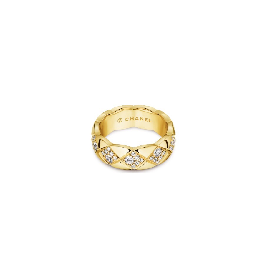 Ch**el Coco Crush Ring Yellow Gold Small Version For Women J12870
