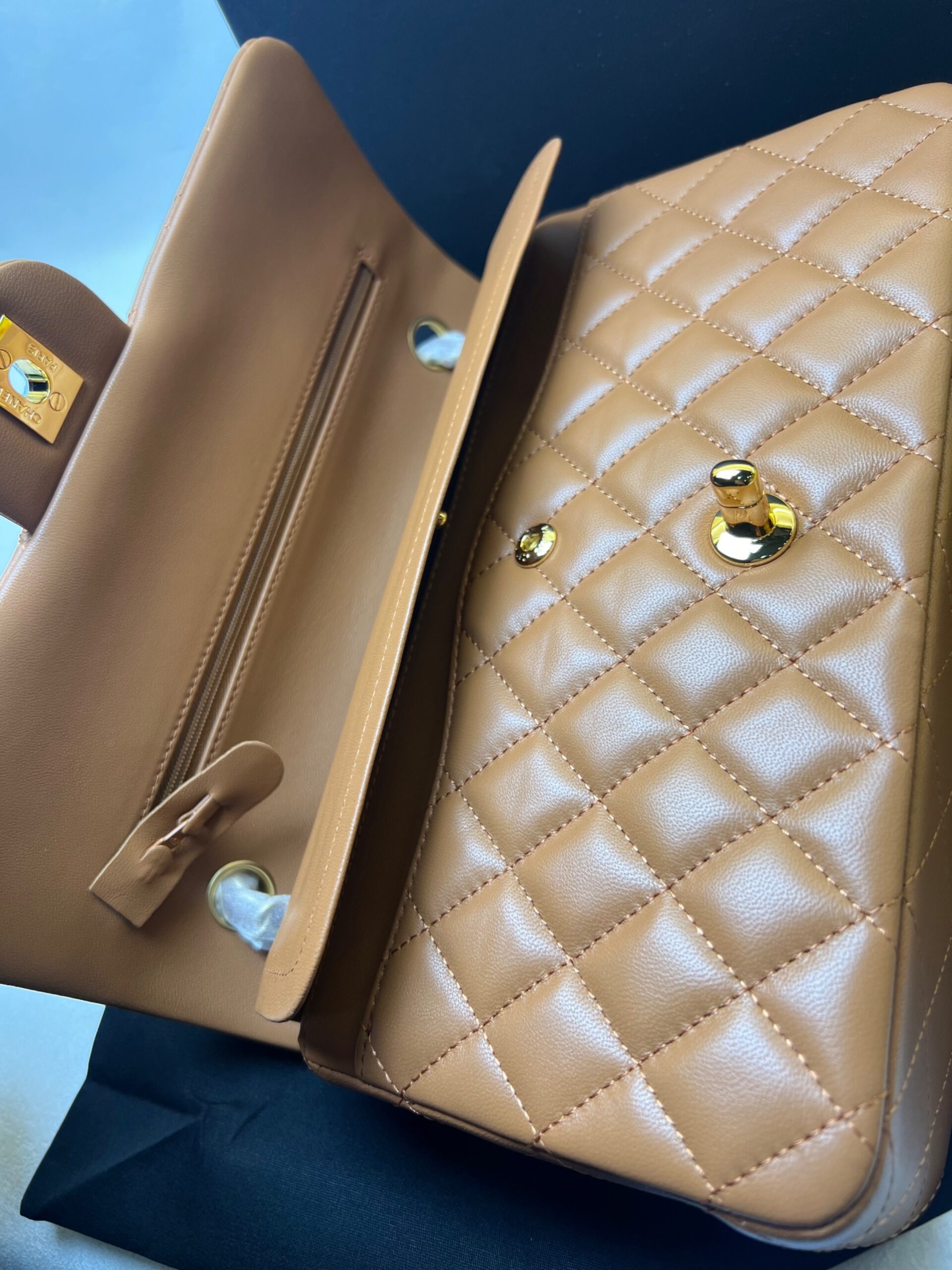 [True-to-ORIGINAL] Ch**el Classic Dark Beige Handbag For Women 9.8in/25cm