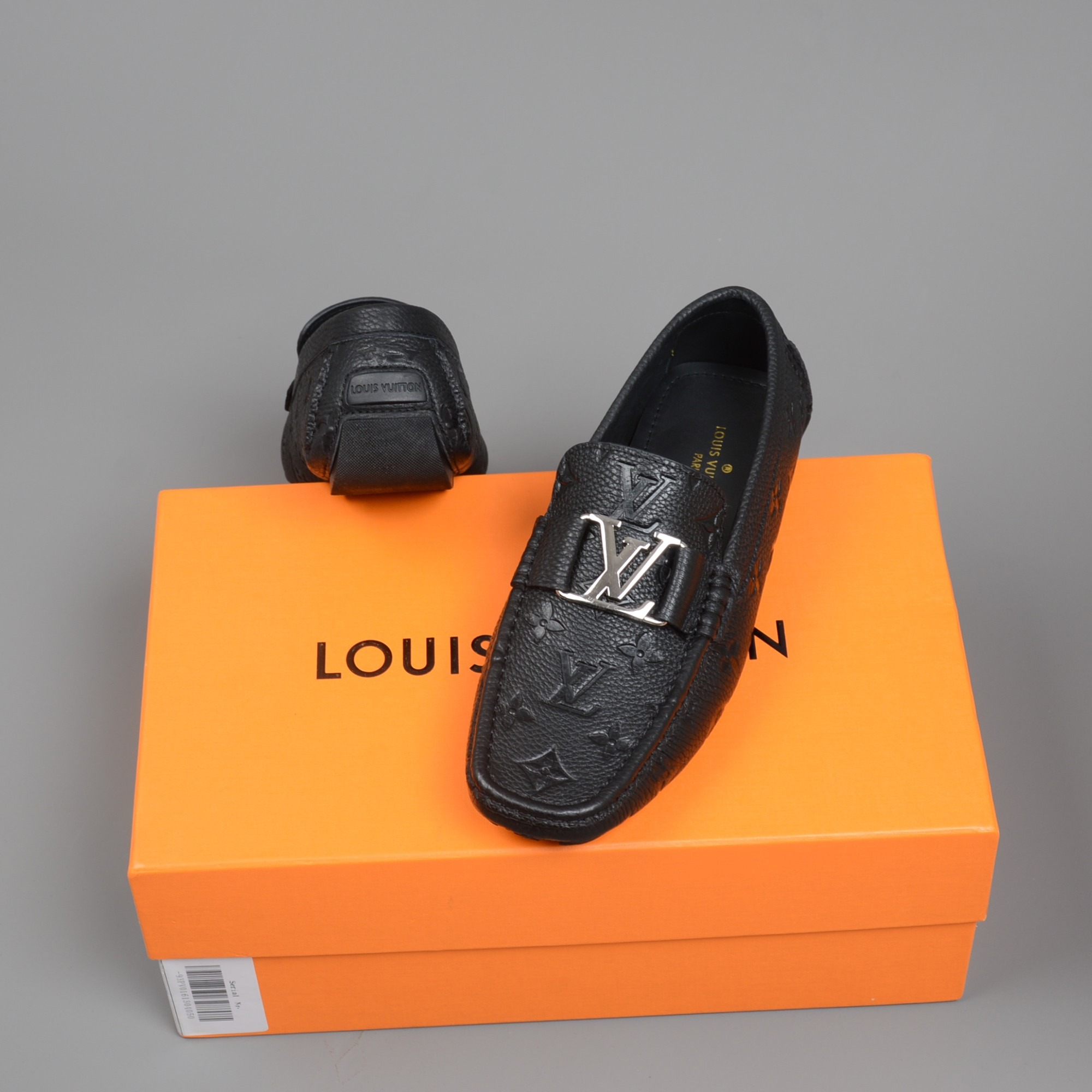 L0vis Vvtt0n Monte Carlo Mocassin Black For Men LV 1A9F9Q