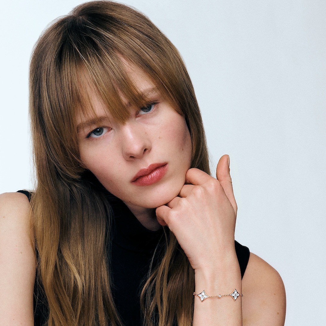 L0vis Vvtt0n Color Blossom BB Multi-Motifs Bracelet Pink-Toned For Women Q05569