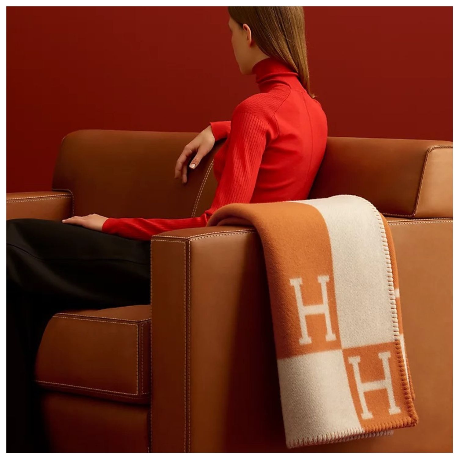 Bedding Set H**me5: Avalon Throw Blanket + Avalon Pillow