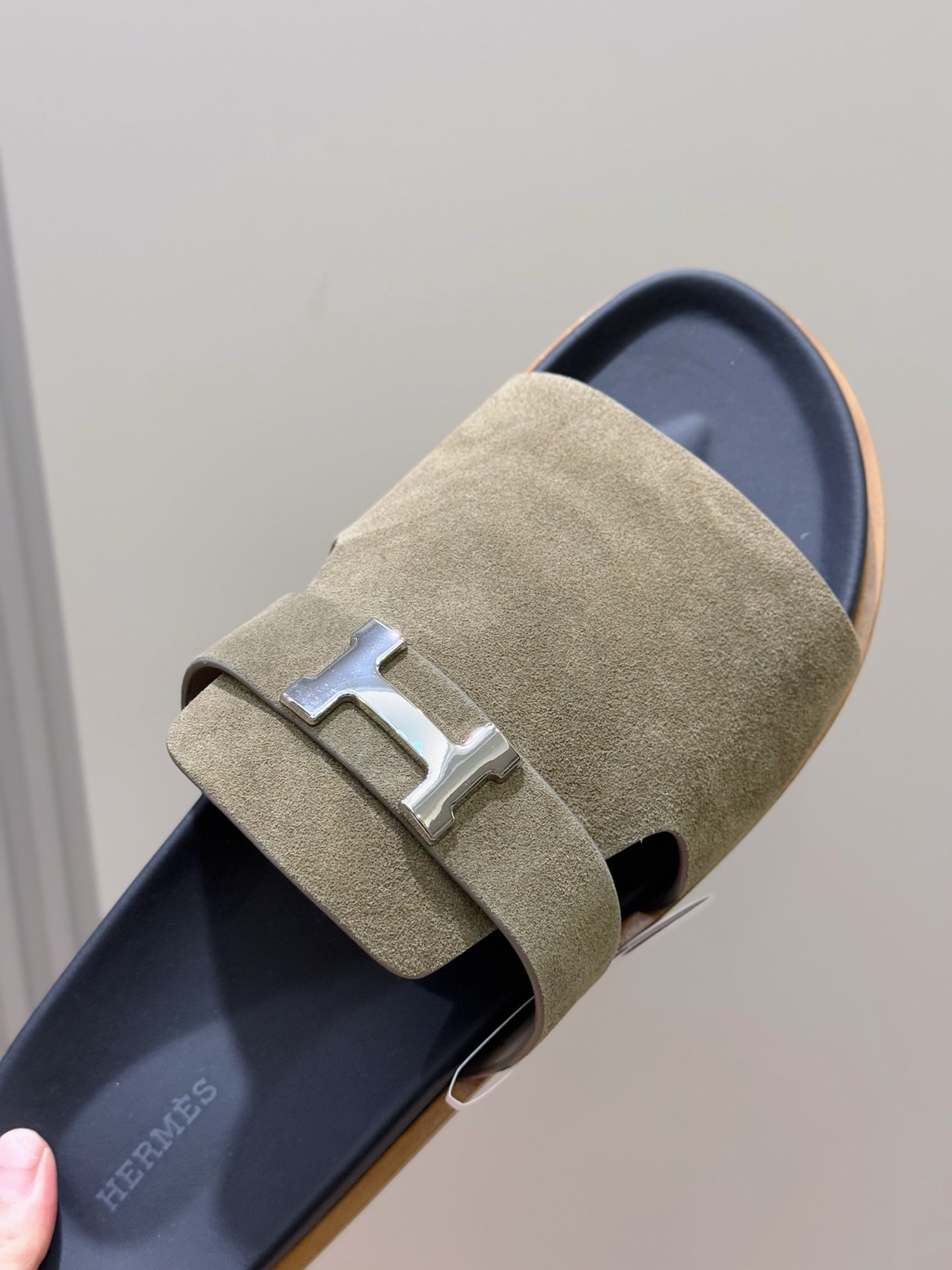 H**me5 Jaures Sandal Etoupe For Men – H242944ZHX3400