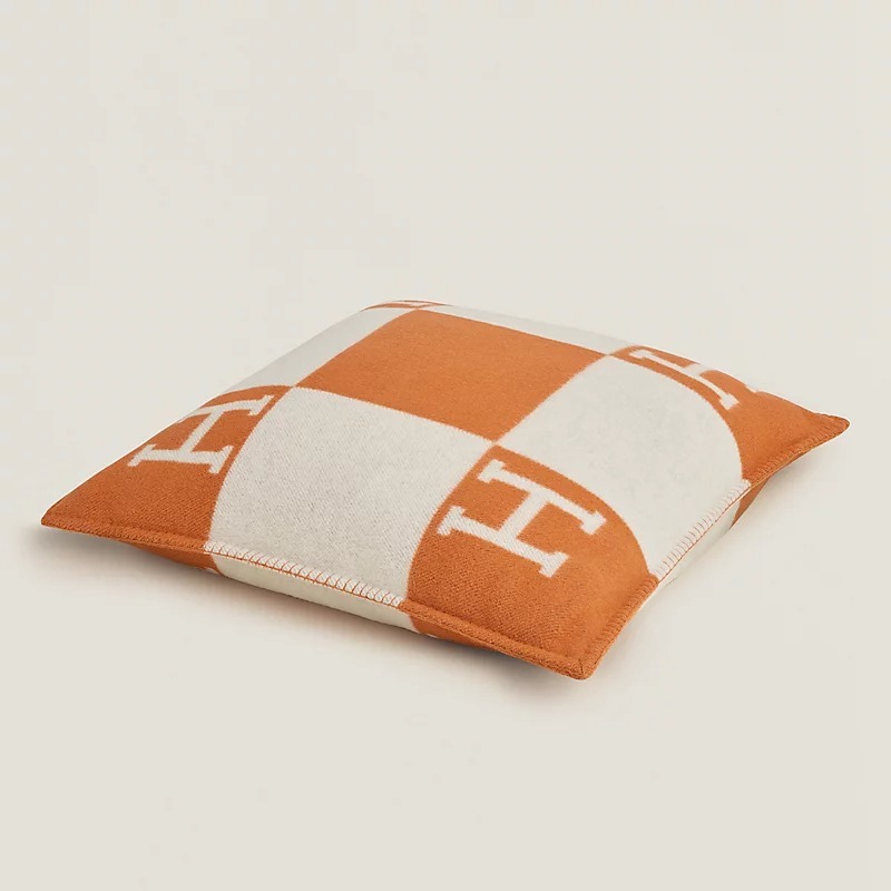 Bedding Set H**me5: Avalon Throw Blanket + Avalon Pillow