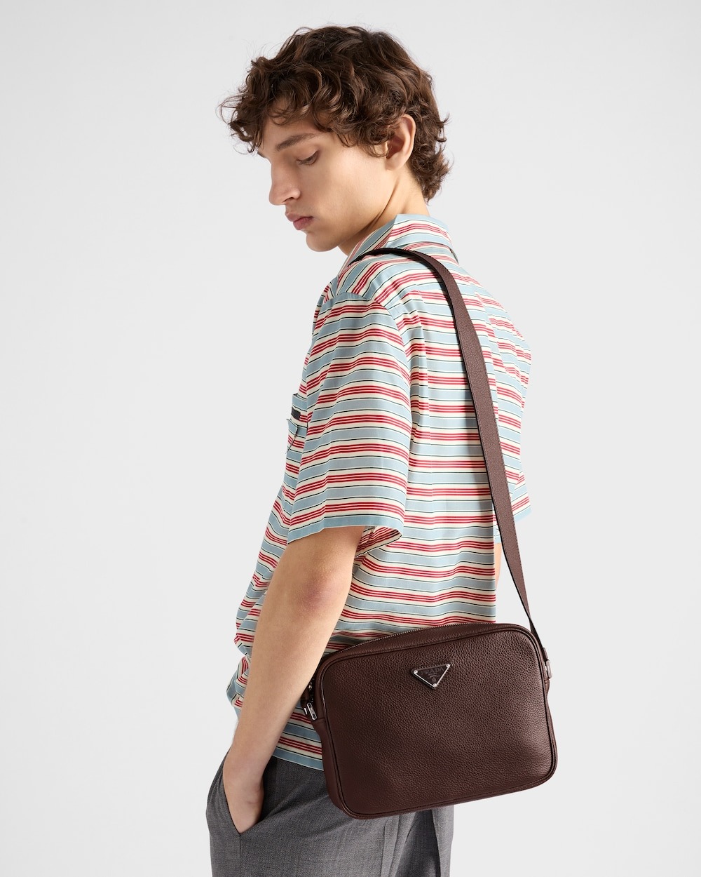 Pra*a Leather Shoulder Bag Sienna For Men 25cm/9.8in – 2VH189_2BBE_F0038_V_OOO