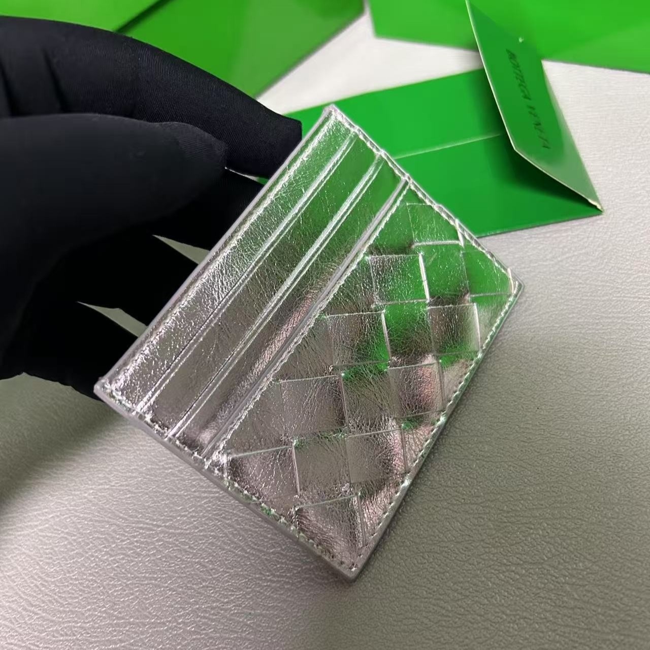 B0tt*ga Ven*ta Credit Card Case Silver For Women 10.5cm/4.1in 796324V4P128101