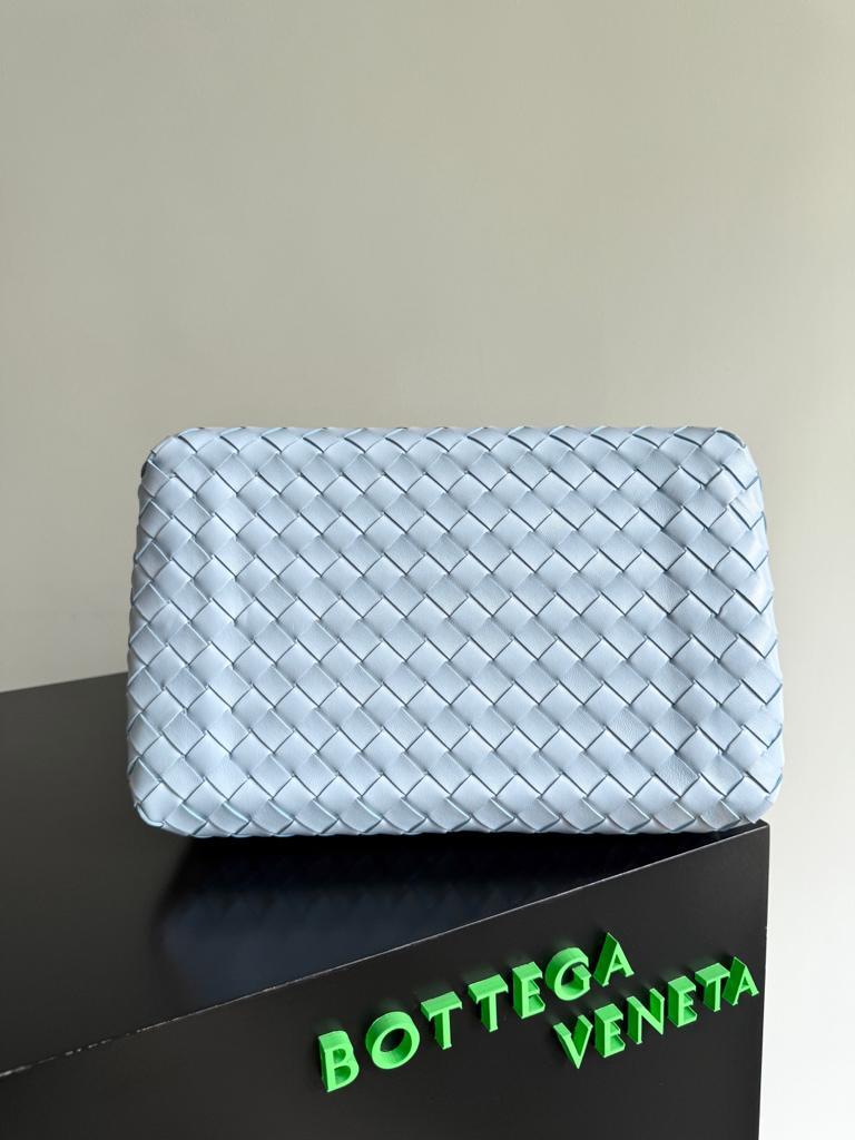 [True-to-ORIGINAL] B0tt*ga Ven*ta Large Parachute Lunar For Women 30cm/11.8in 796571VCPPT1441