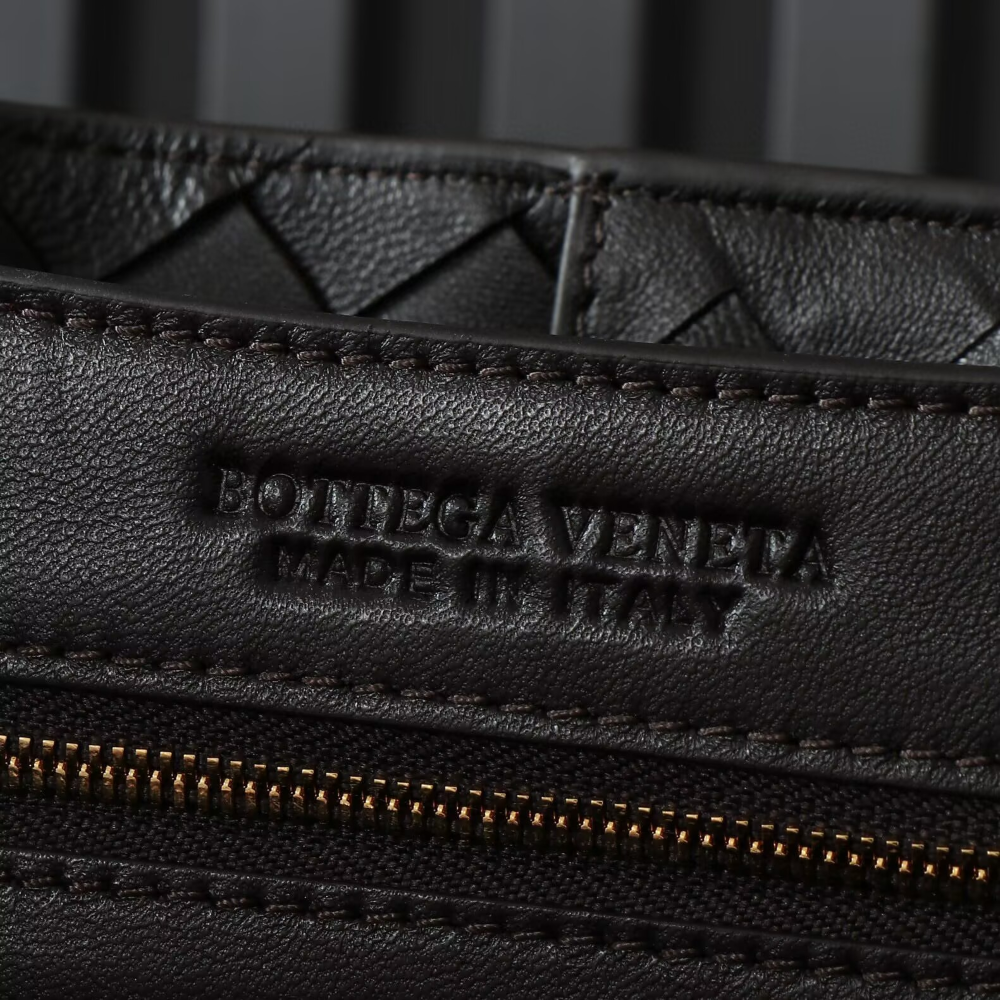 [True-to-ORIGINAL] B0tt*ga Ven*ta Medium Andiamo Fondant For Women 32cm/12.6in 766016V1QE62272