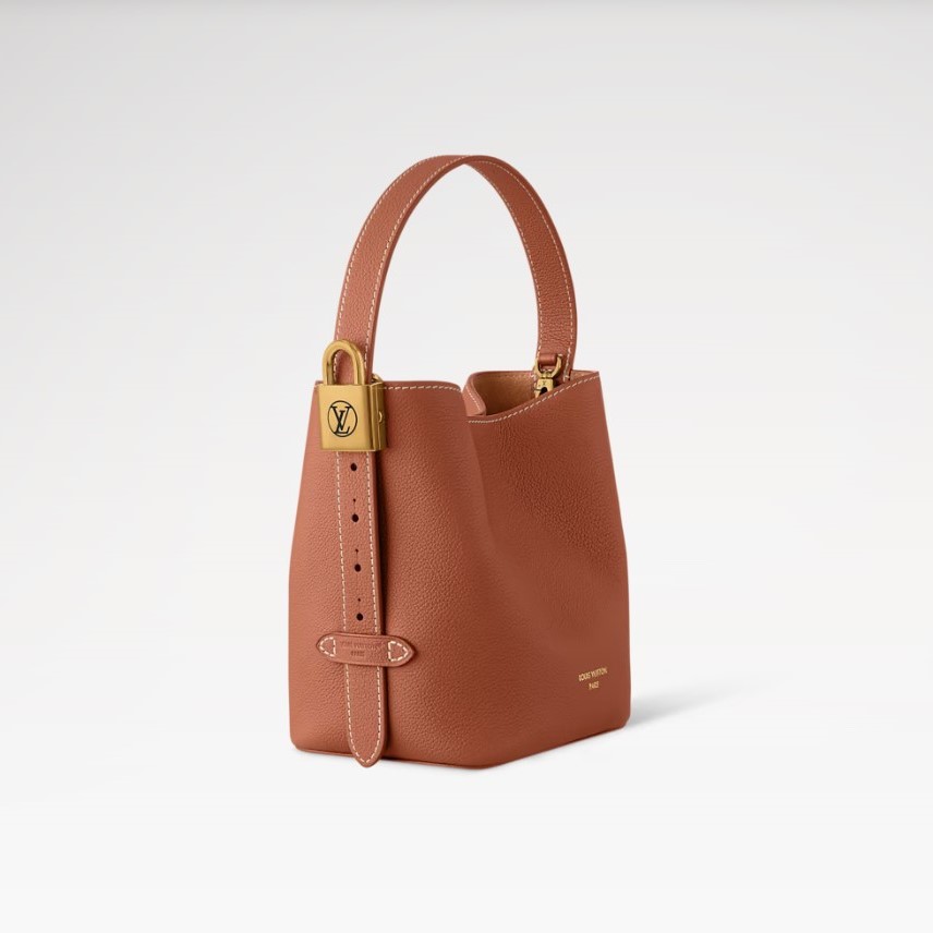 L0vis Vvtt0n Low Key All In BB Cognac For Women 6.3in/16cm M14416