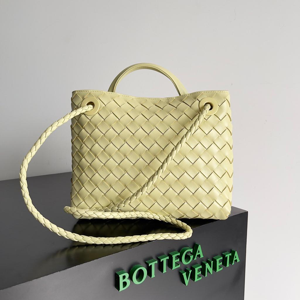 [True-to-ORIGINAL] B0tt*ga Ven*ta Small Andiamo Light Yellow For Women 25cm/9.8in