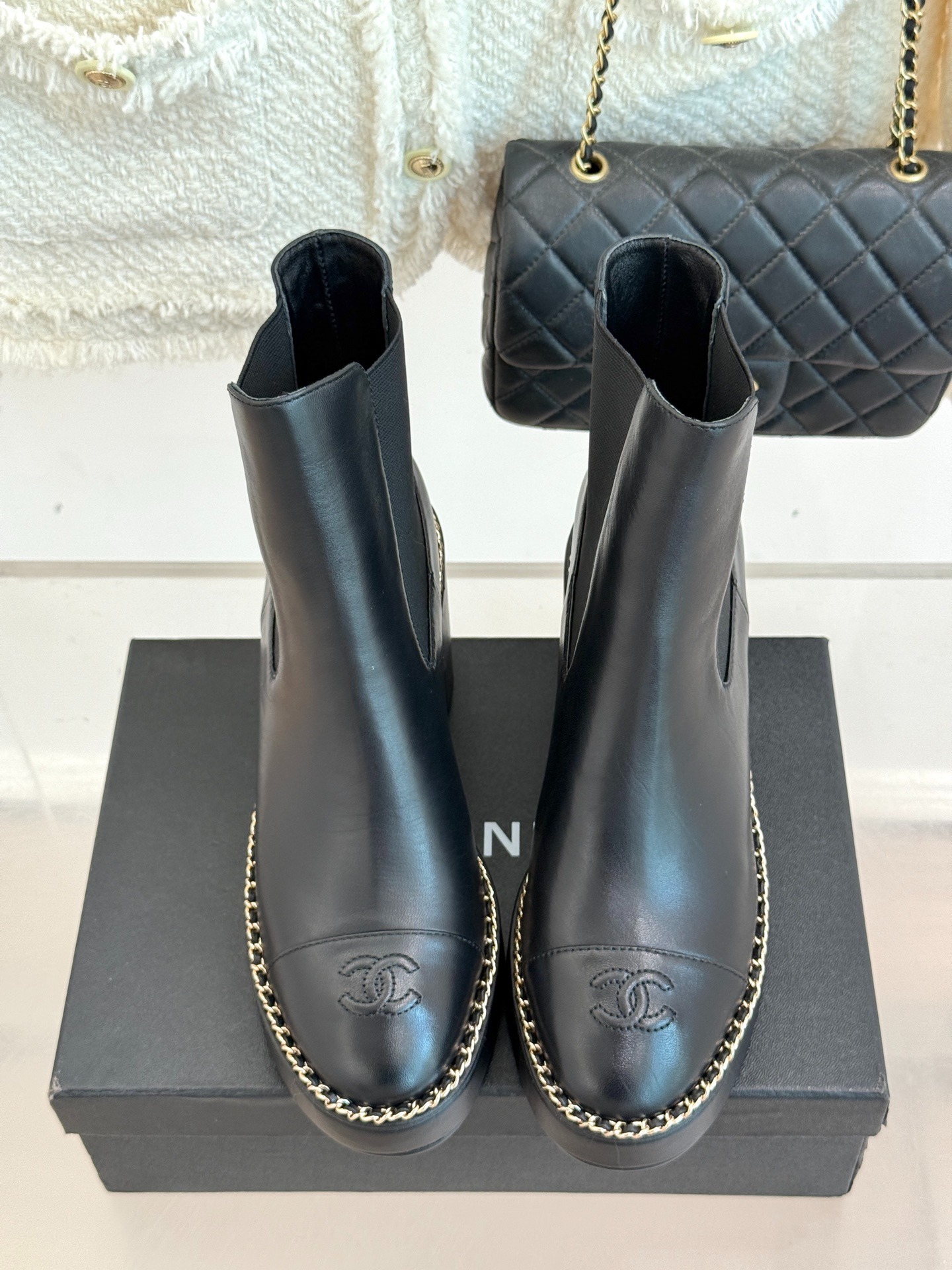 Ch**el Chelsea Chunky Heel Boots Black For Women