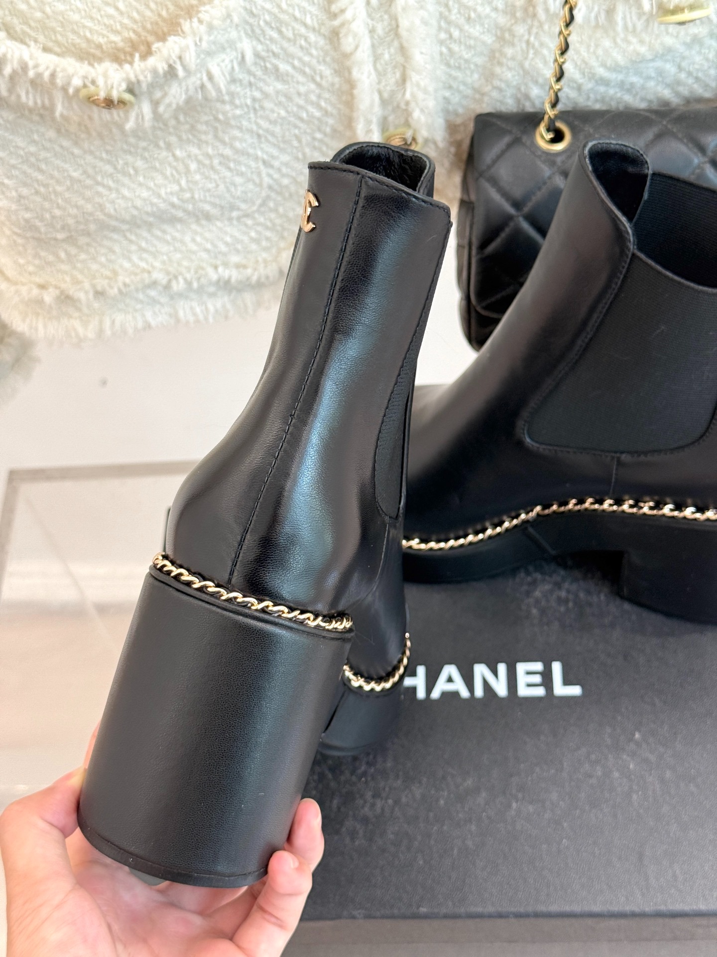 Ch**el Chelsea Chunky Heel Boots Black For Women