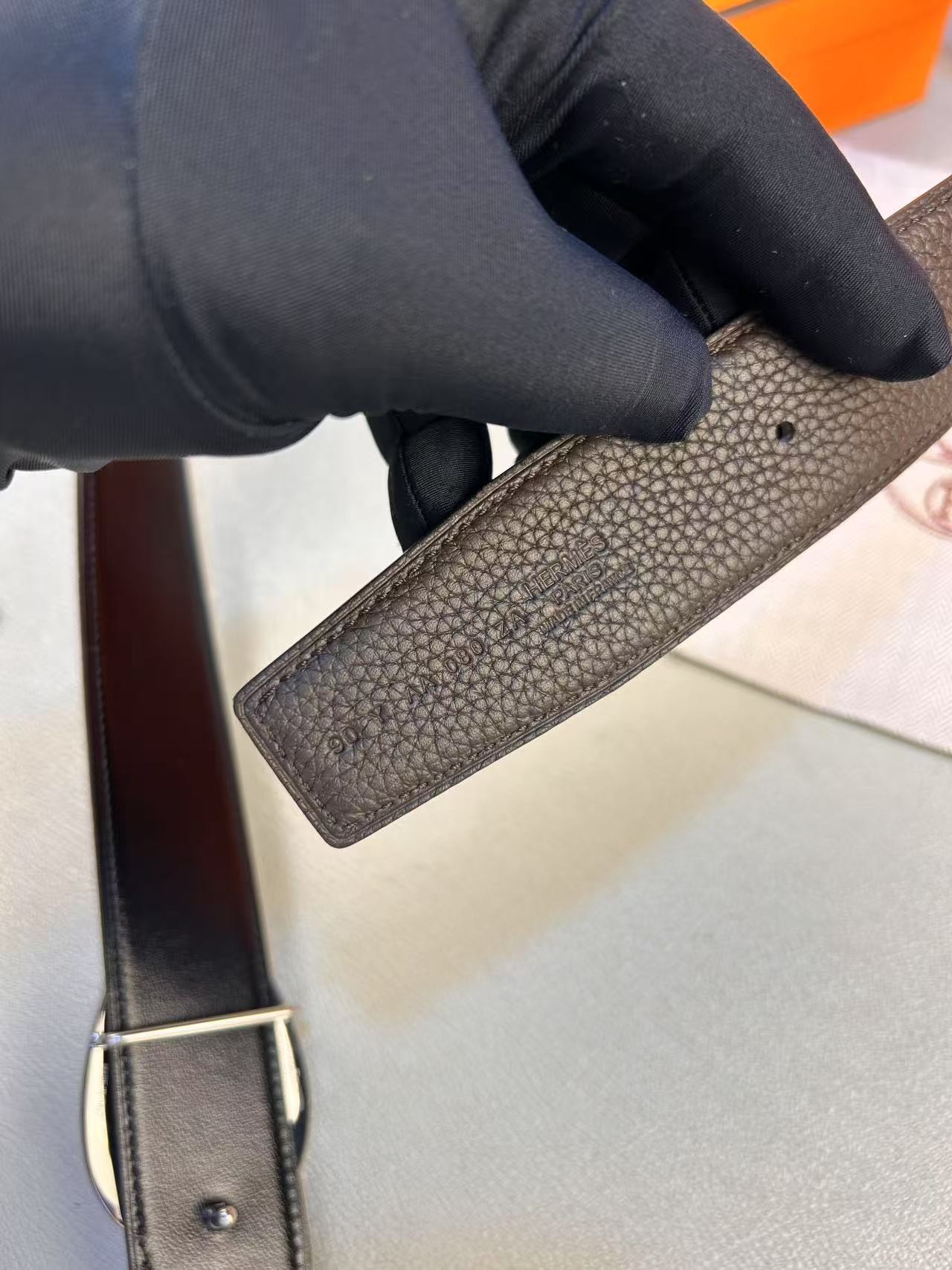 H**me5 Luck Belt Buckle Reversible Leather Strap 38mm Noir/Chocolat For Men H010412CK05