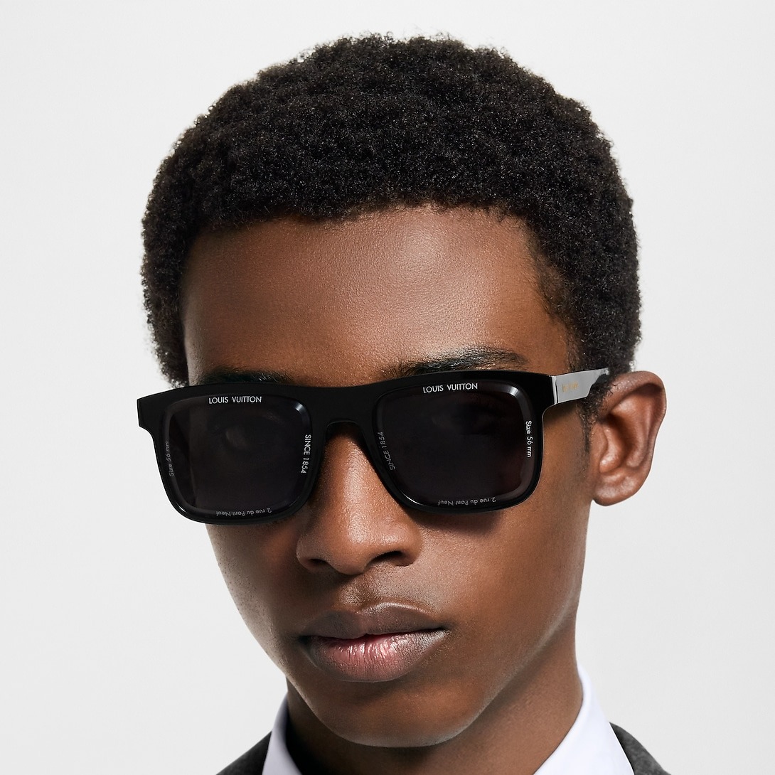 L0vis Vvtt0n LV S*per Vision Daily Large Square Sunglasses Black Z2877U