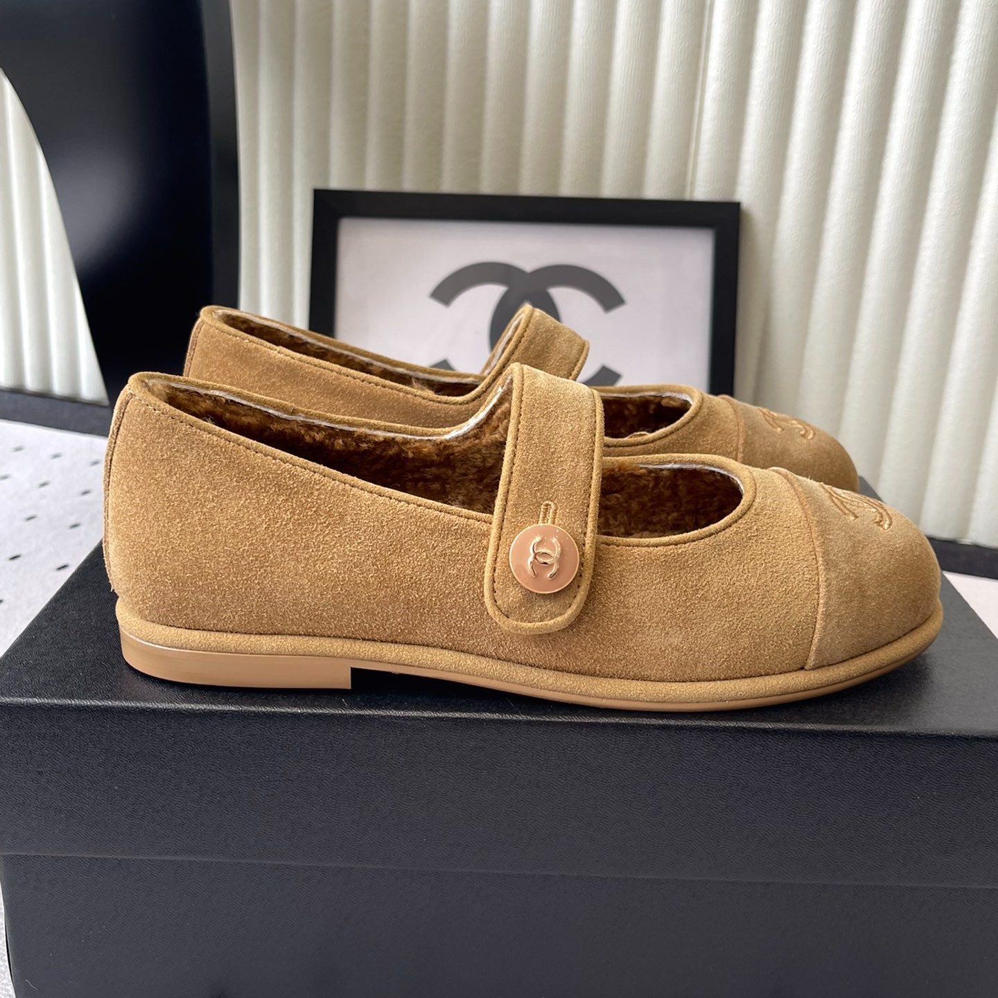 Ch**el Mary Jane Flats Tan Suede Shearling For Women