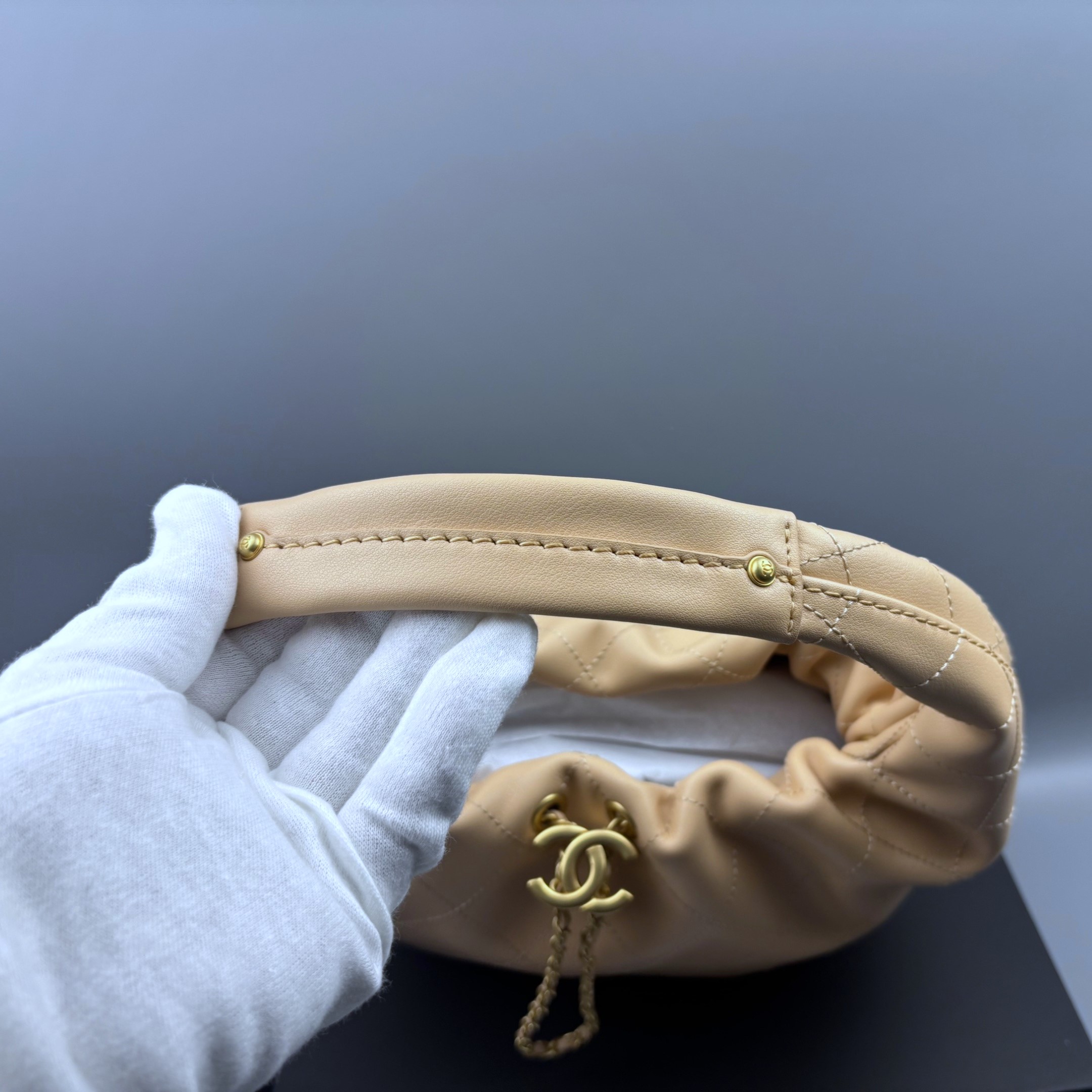 Ch**el Hobo Handbag Beige For Women 9.4in/24cm AS5976-B22897-U4531