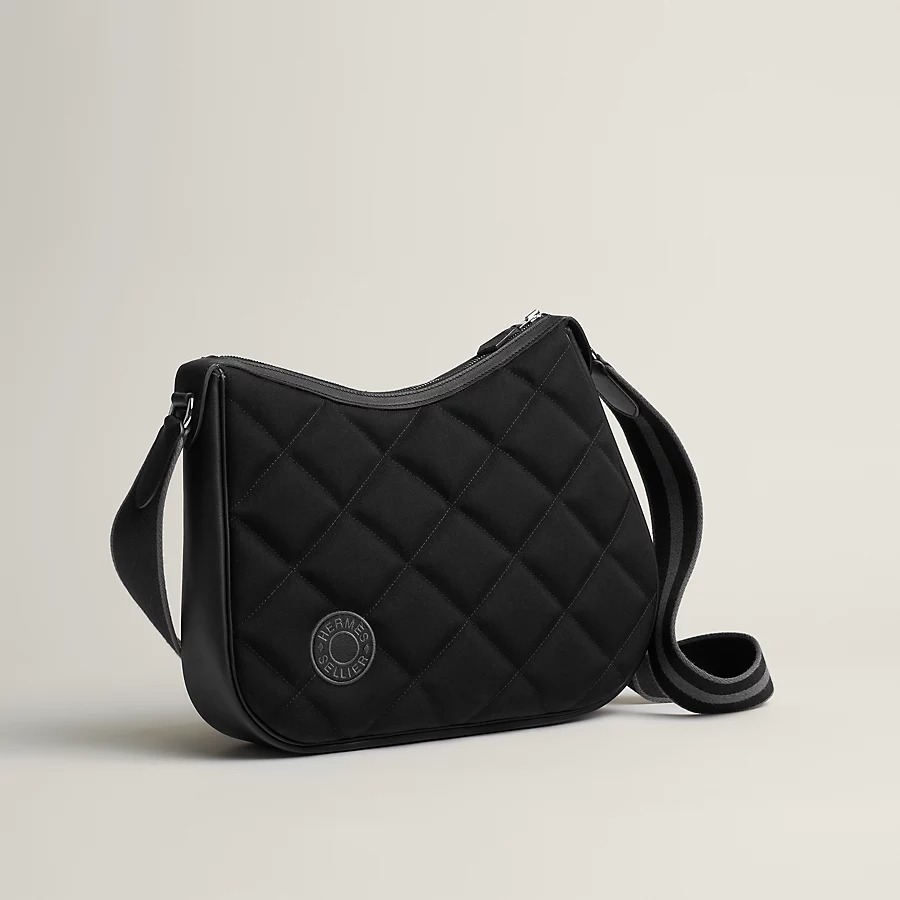 H**me5 Horseback Bag Noir For Men 37cm/14.6in – H085410CKAD