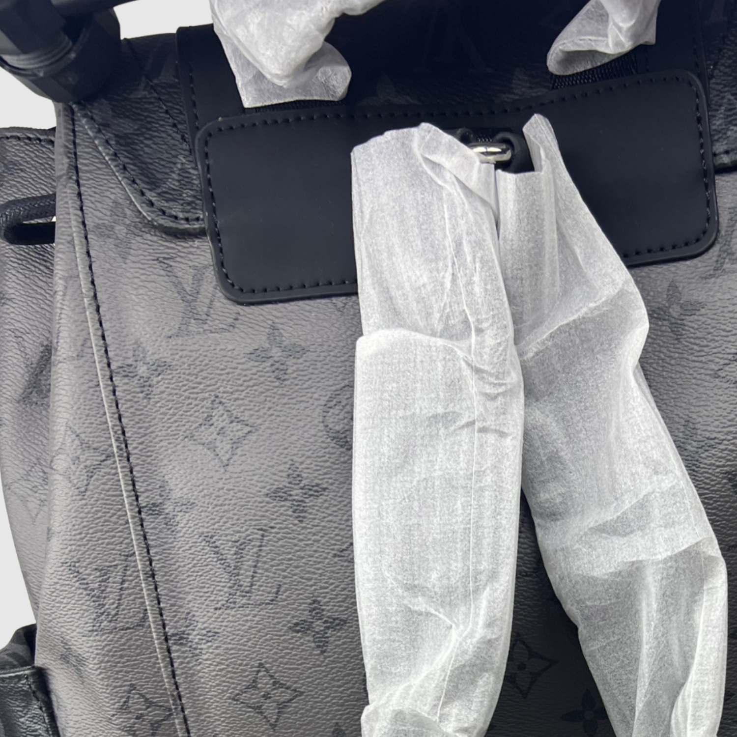 L0vis Vvtt0n Christopher MM Monogram Eclipse Black For Men 17.3in/44cm M45419