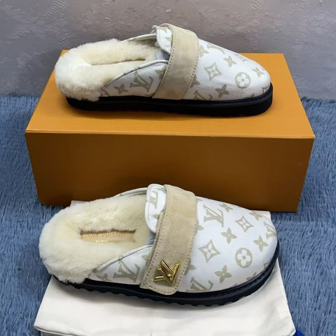 L0vis Vvtt0n LV Cosy Flat Comfort Clog White For Women 1ADD6V