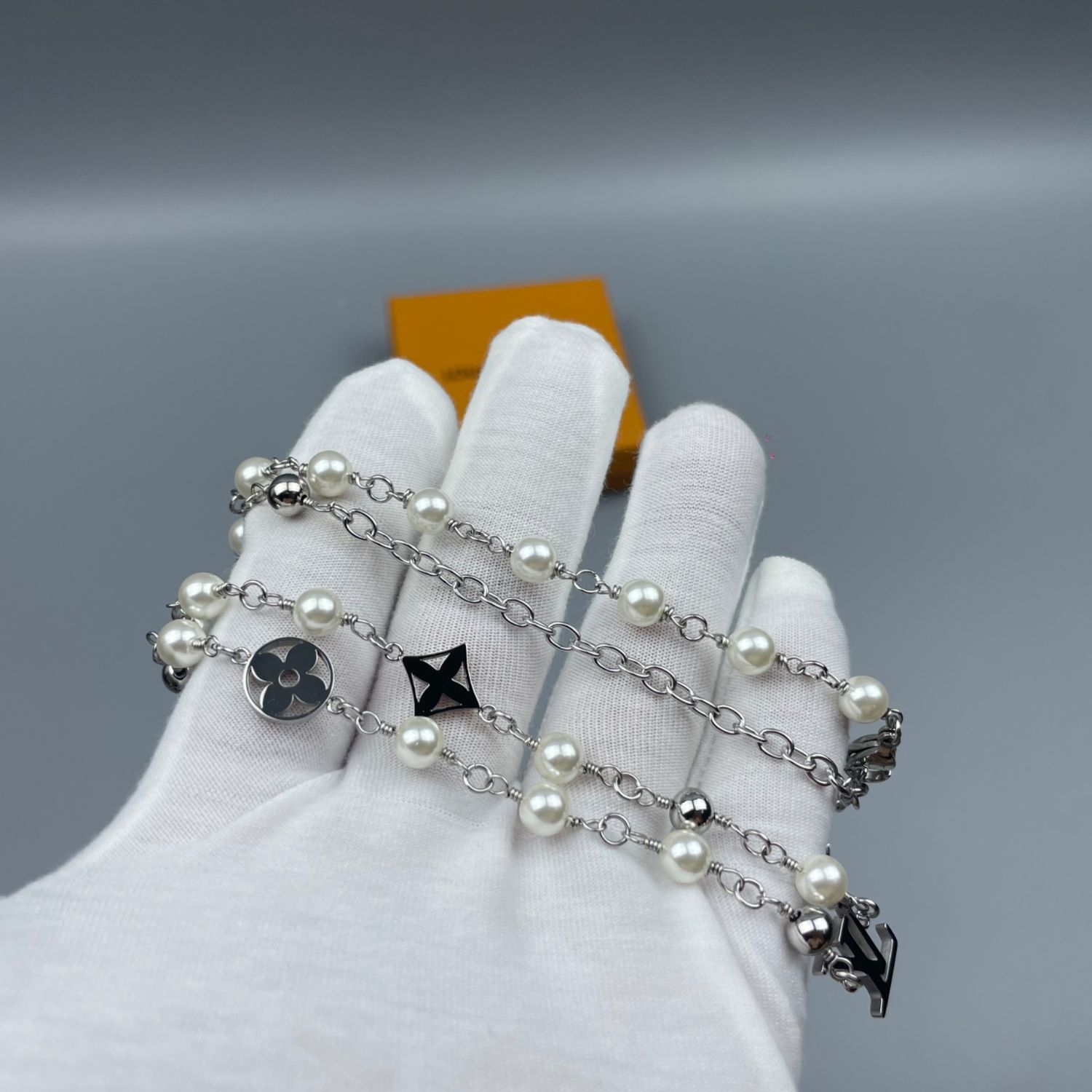 L0vis Vvtt0n Pearls Necklace Silver For Men 43cm/17in