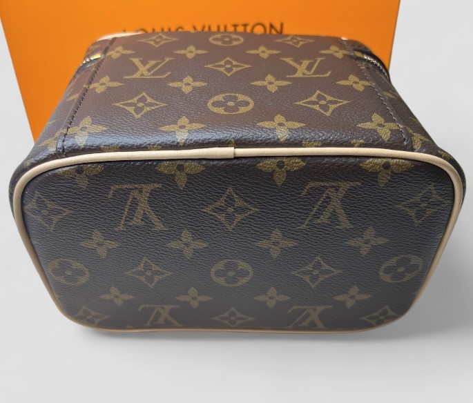 L0vis Vvtt0n Nice Mini Bag Brown For Women 7,9in/20cm M44495