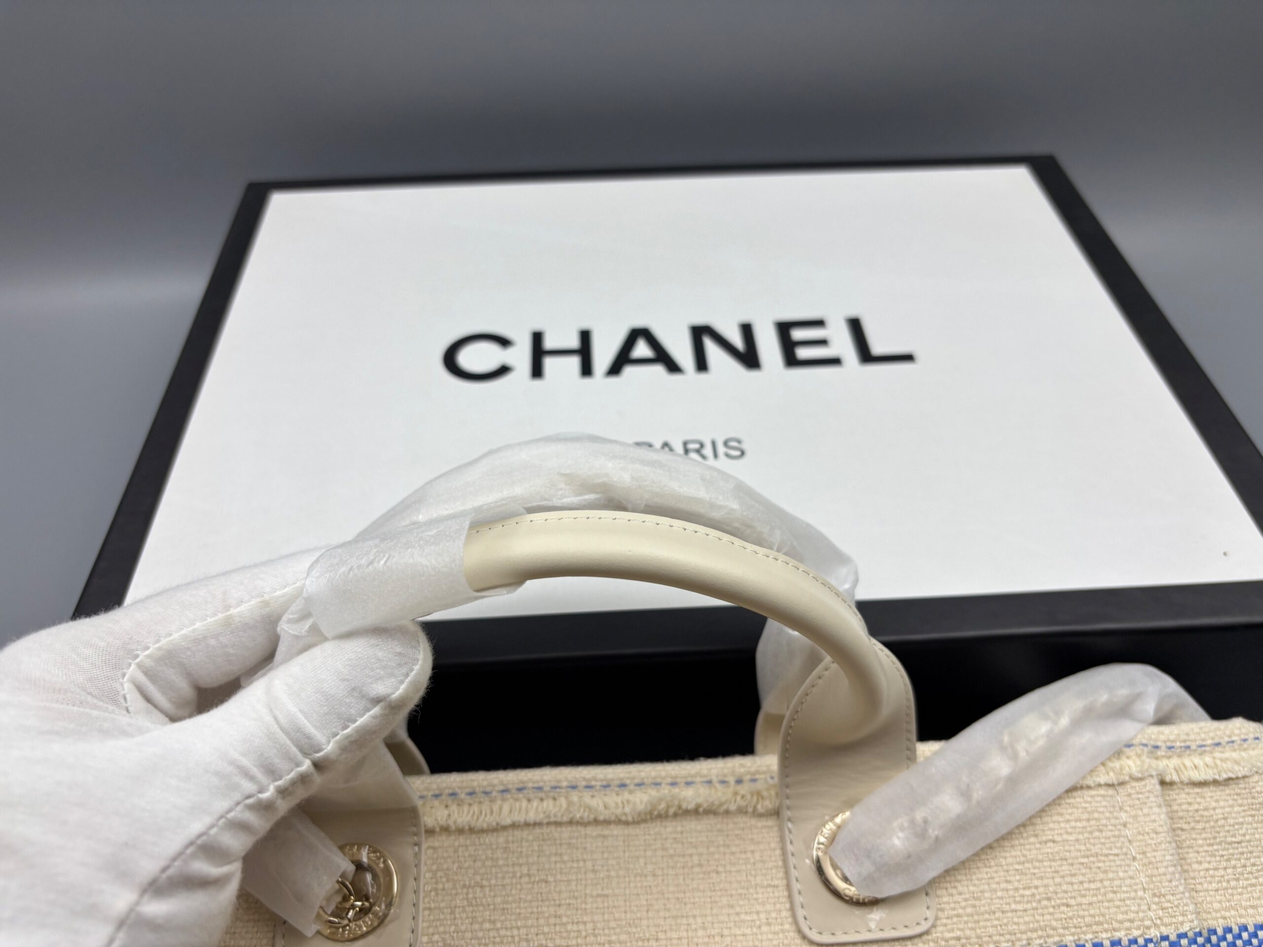 Ch**el Large Deauville Tote Bag Sand For Women 35cm/14in