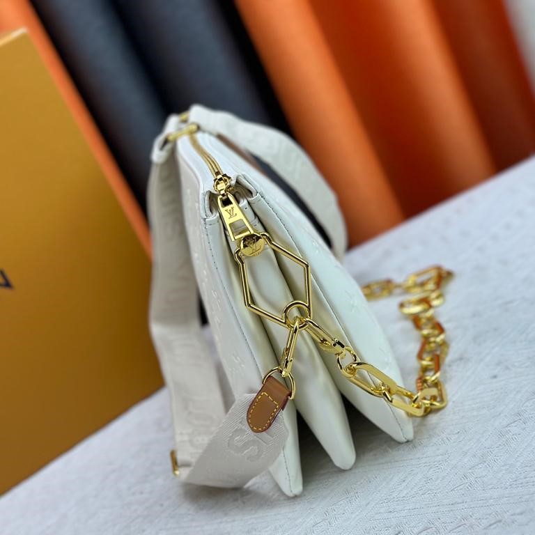 L0vis Vvtt0n Coussin PM Monogram-Embossed Cream For Women 10.2in/26cm LV M57793