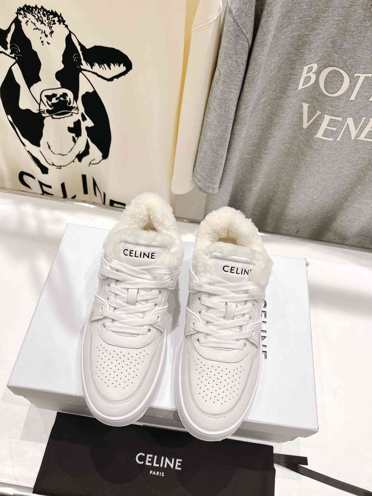 Ce1i*e Trainer Low Lace-Up Sneaker With Fur White For Women