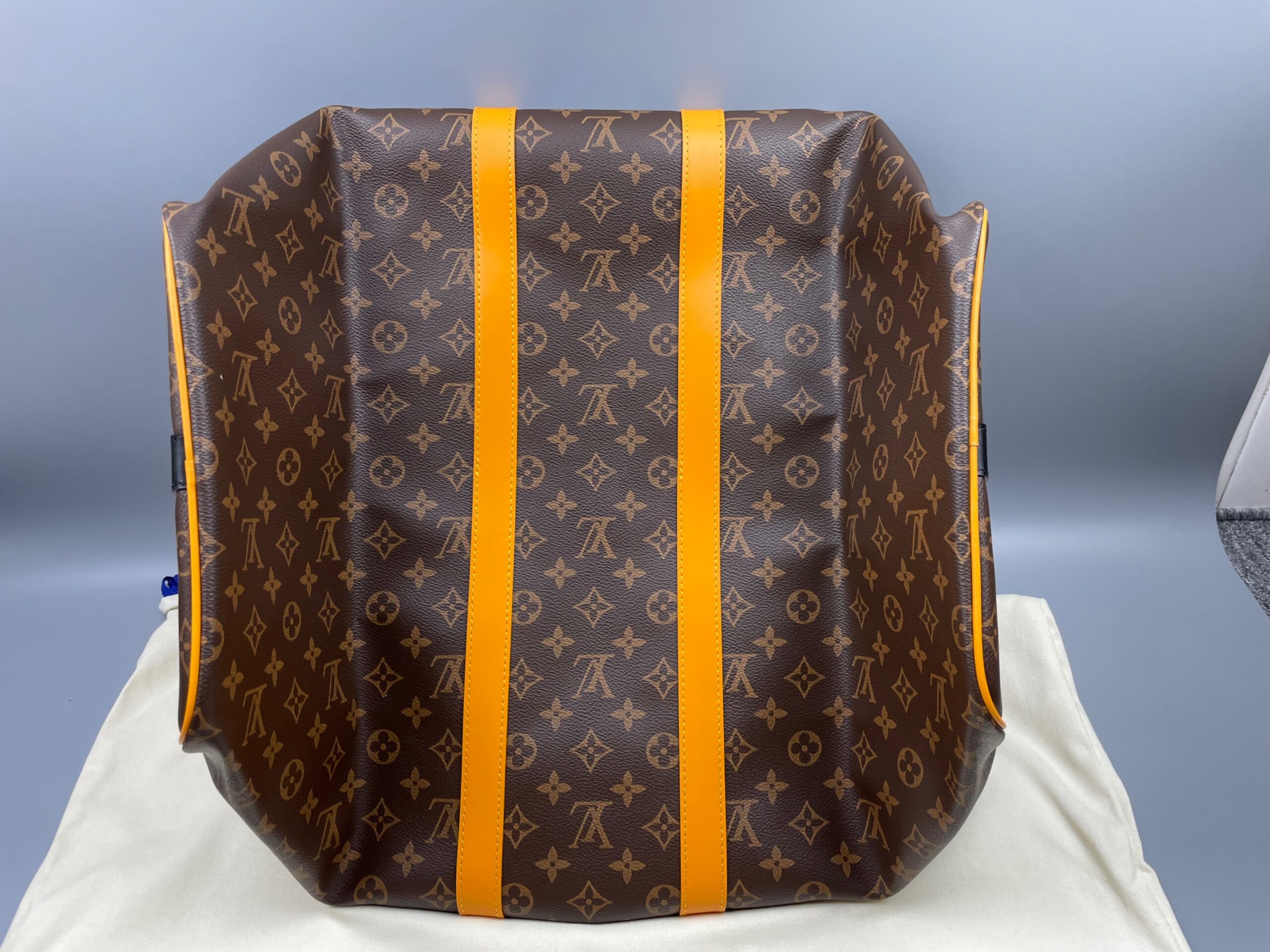 L0vis Vvtt0n Keepall Bandoulière 55 Bag Brown 21,7in/55cm M46702