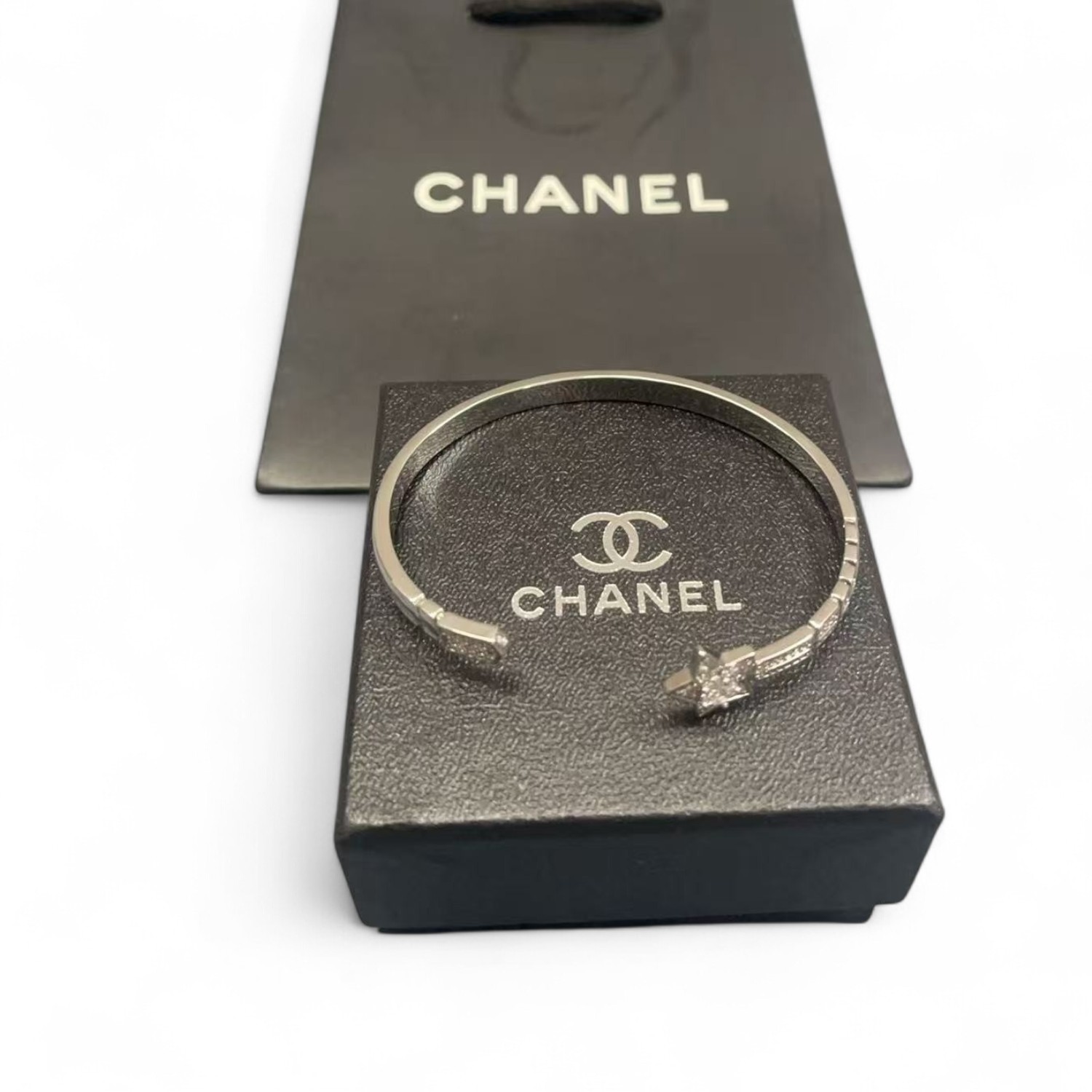 Comète Chevron Bracelet White Gold For Women