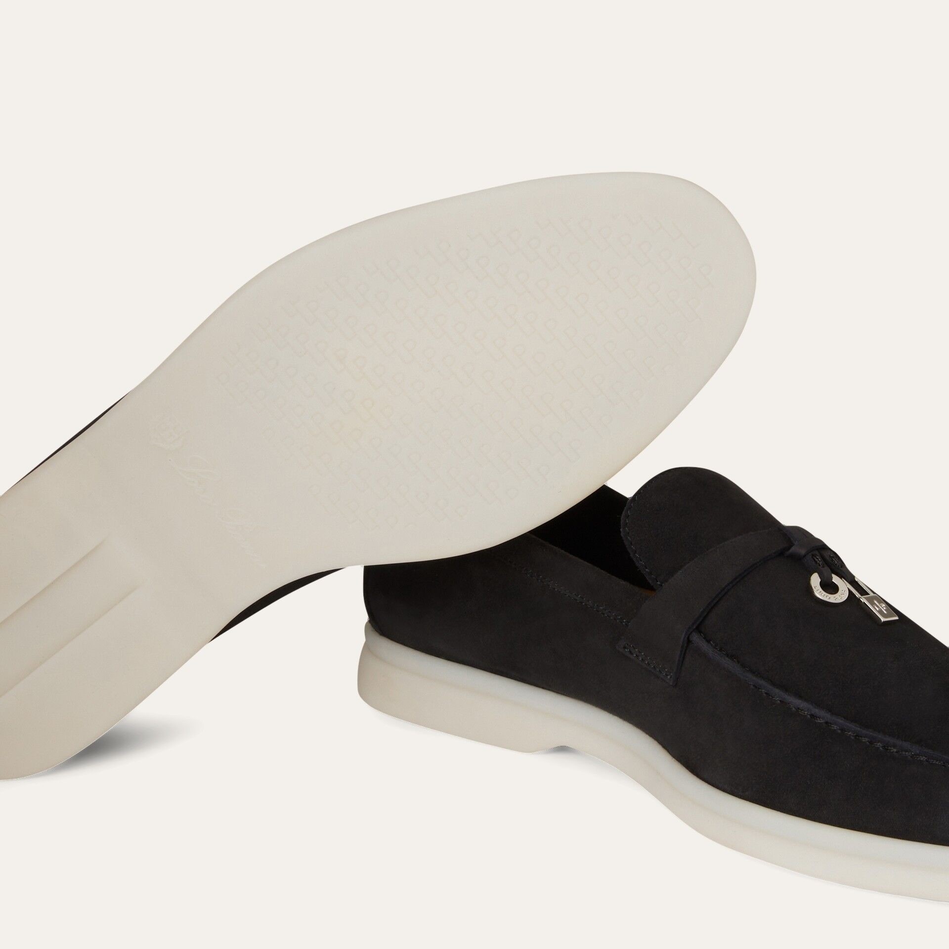 L0r0 P1ana Summer Charms Walk Loafers Caviar For Women – FAE5444 MB97