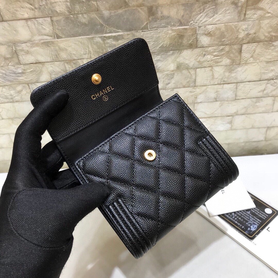 Ch**el CO-CO Boy Flap Card Holder 11cm/4.3in Gold Hardware For Women Black A80603 Y07659 94305