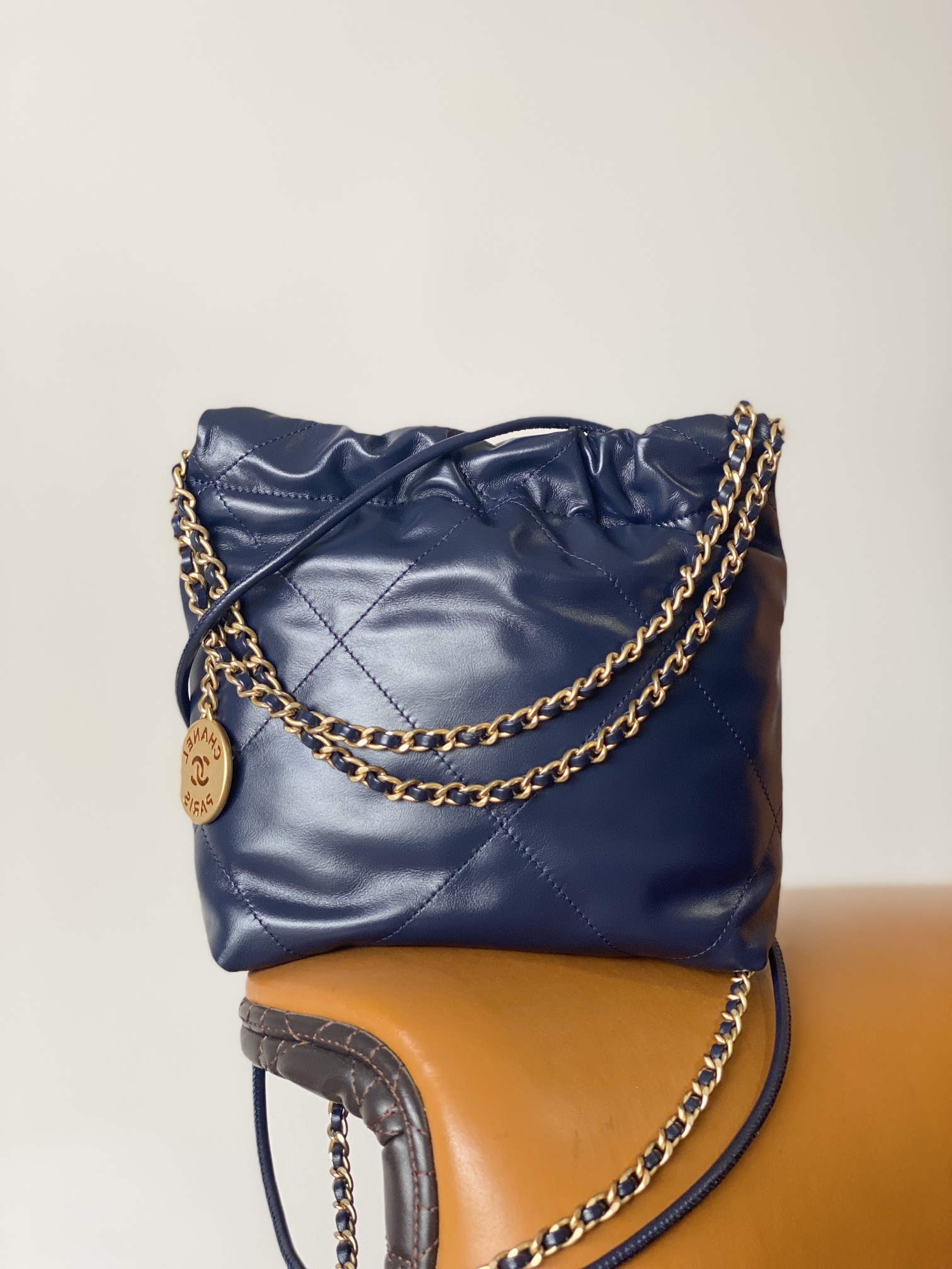 [True-to-ORIGINAL] Ch**el 22 Mini Bag Gold Tone Navy Blue For Women 7.5in/19cm
