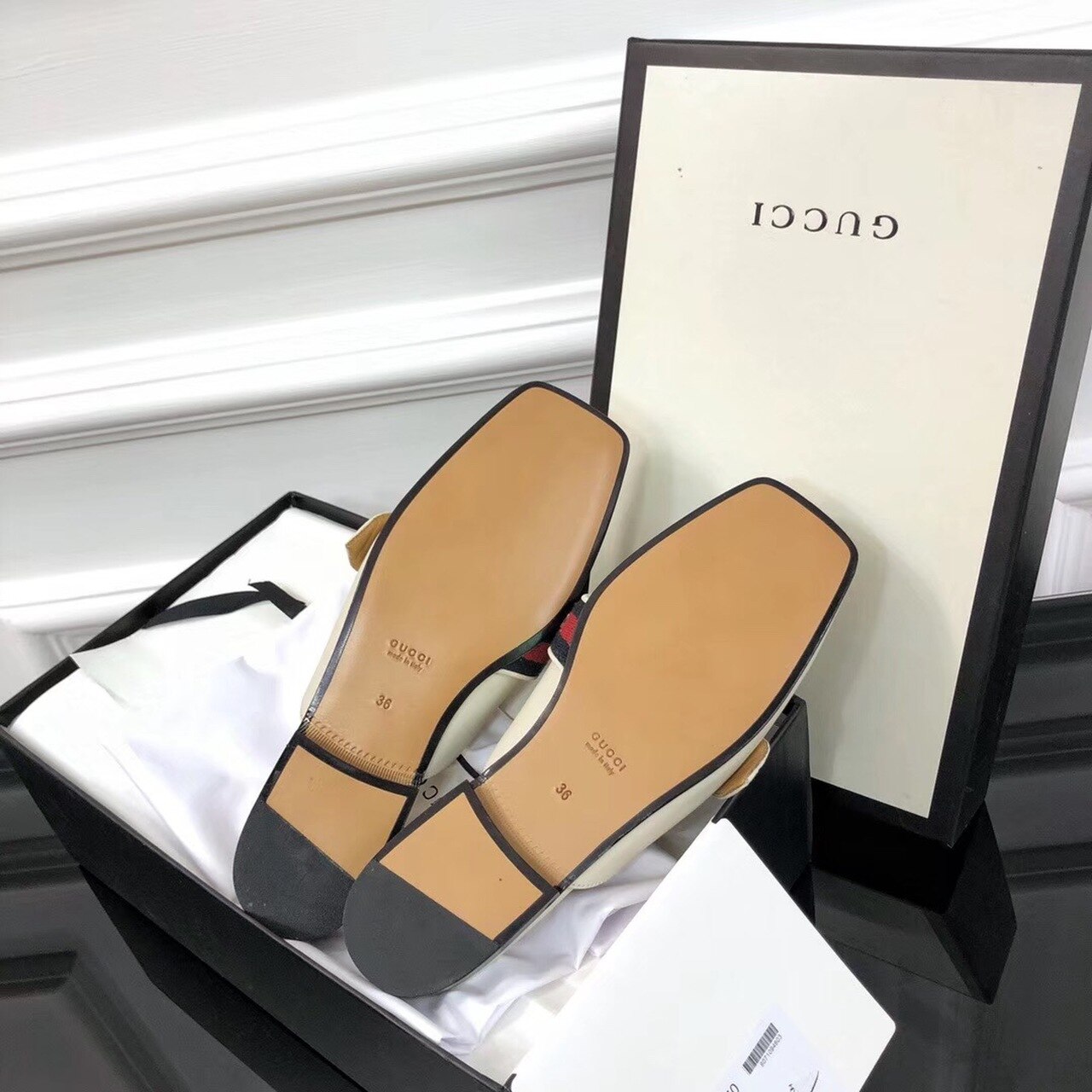 Gvc*1 Peyton Slippers White For Women GG ‎423694 DKHC0 9061