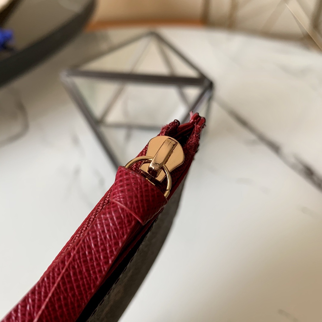 L0vis Vvtt0n Zipped Card Holder Monogram Canvas Fuchsia For Women, Women Wallet LV M62257