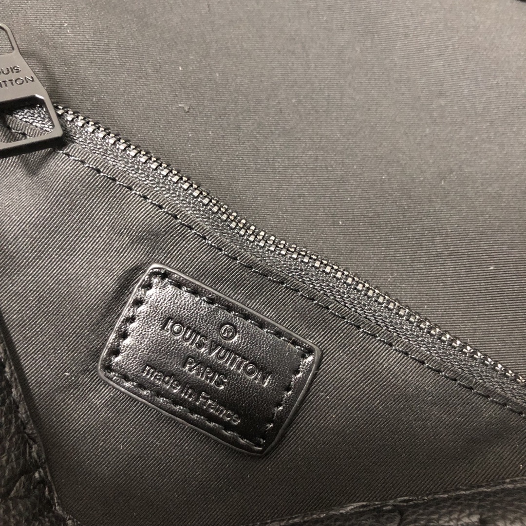 L0vis Vvtt0n S Lock Sling Bag Black For Men, Men’s Bags 8.3in/21cm LV M58487