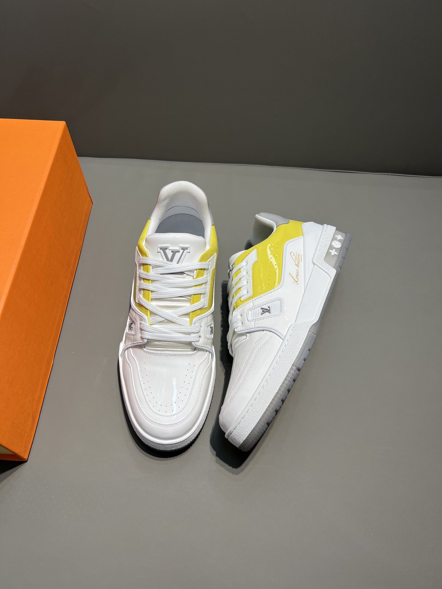 L0vis Vvtt0n Trainer Sneaker White/Yellow Virgil Abloh For Men LV