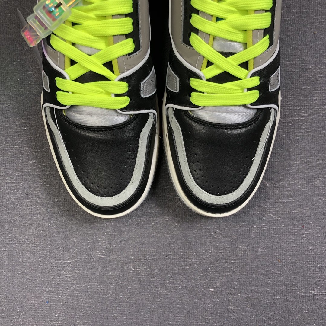 L0vis Vvtt0n Trainer Sneaker Rubber Monogram Denim Multiple Color Virgil Abloh For Men LV